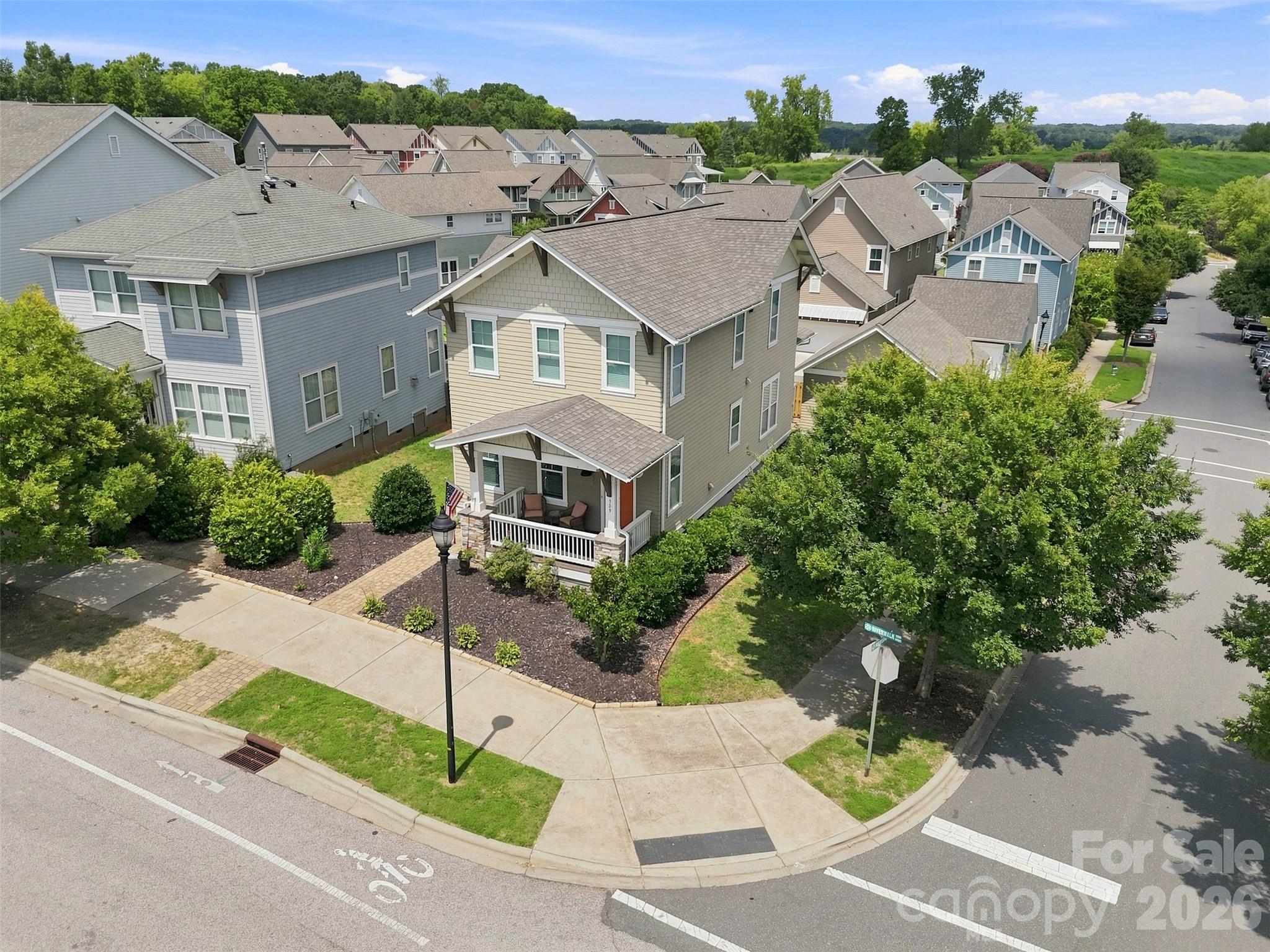 309 Mariemont Way Property Photo 35