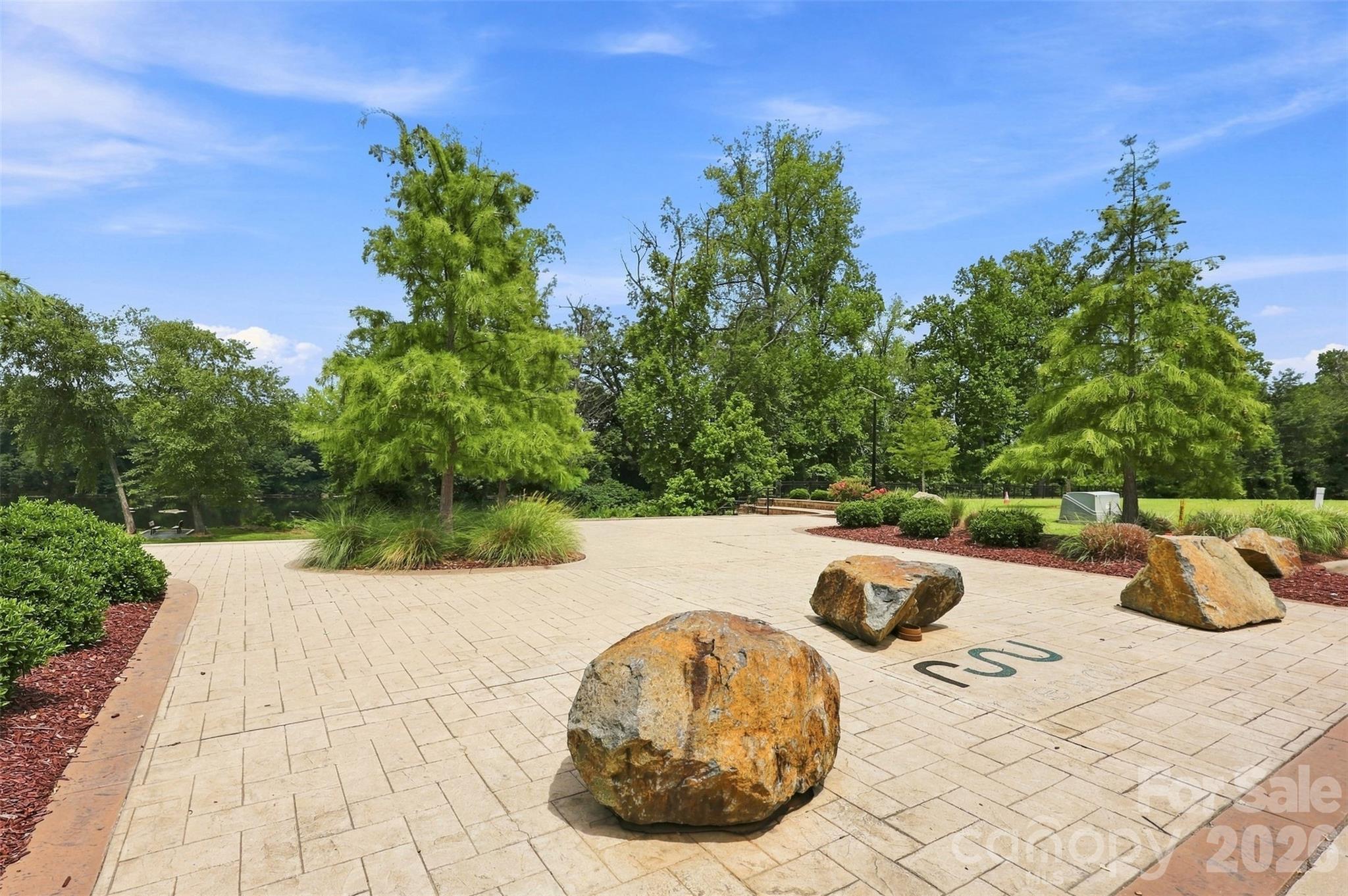 309 Mariemont Way Property Photo 43