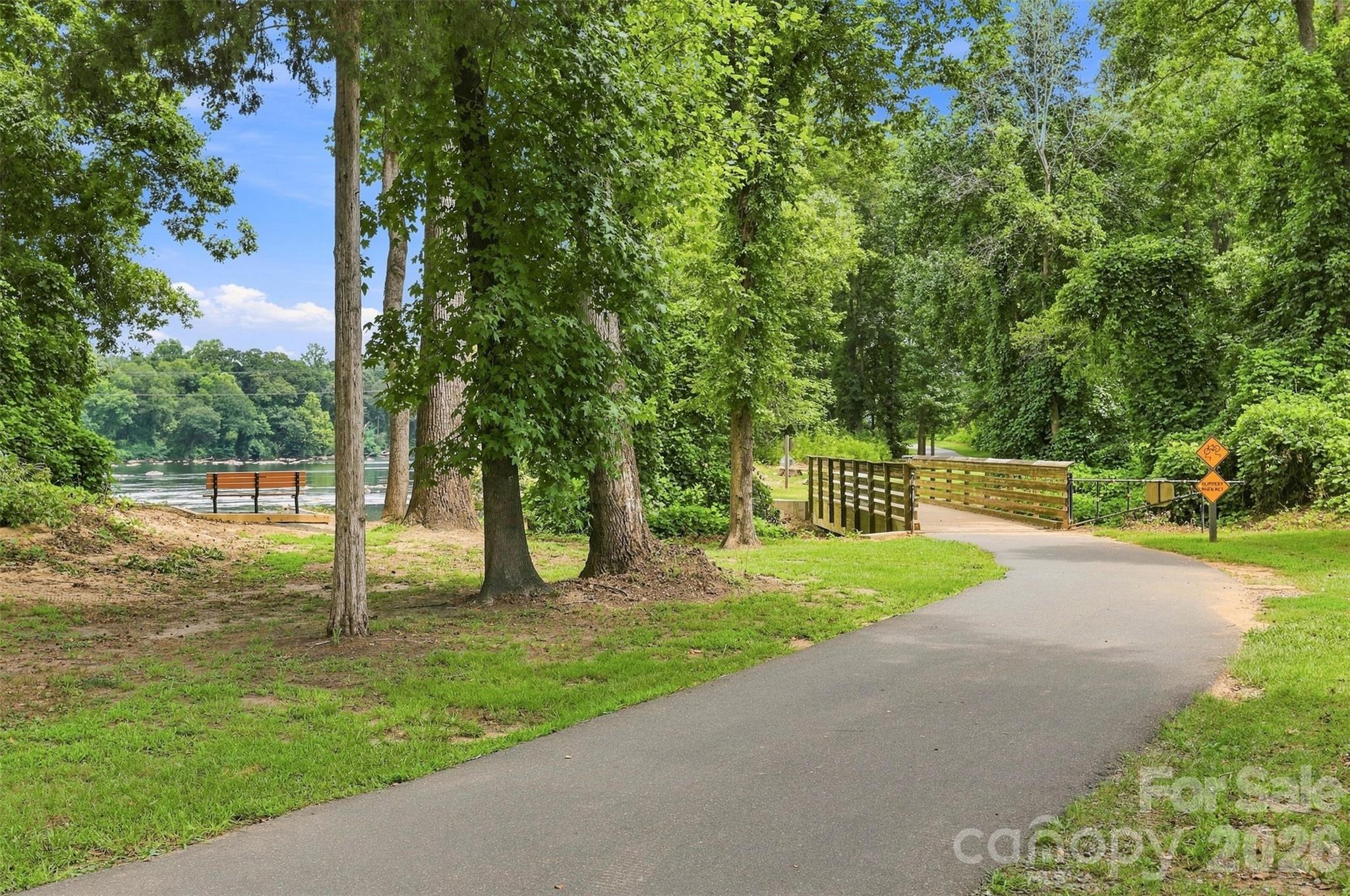 309 Mariemont Way Property Photo 45