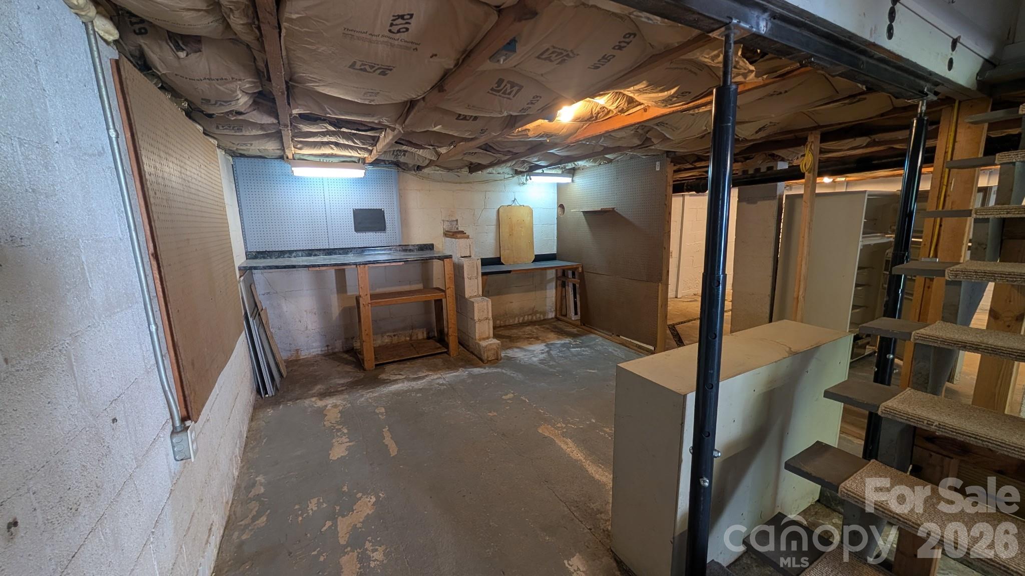237 Jefferson Avenue Property Photo 10