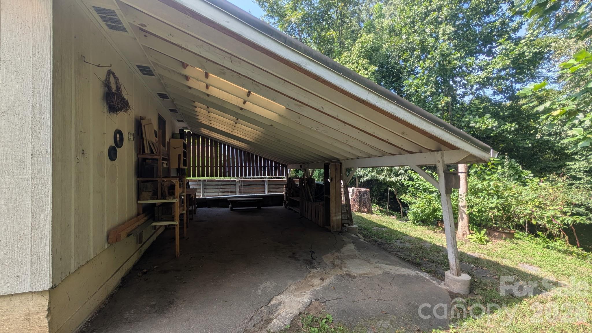 237 Jefferson Avenue Property Photo 17
