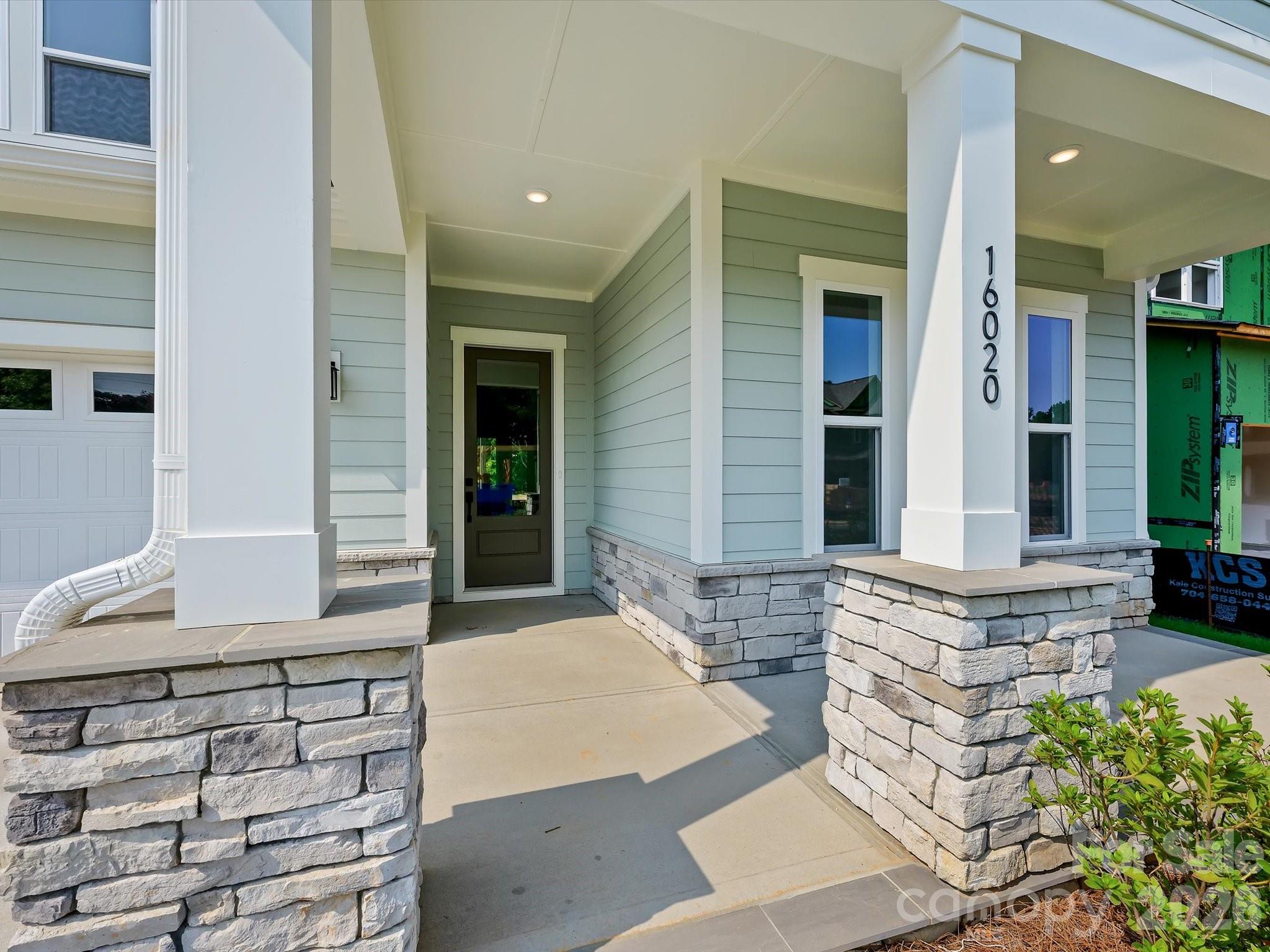 16020 Cloud Nine Court Property Photo 3