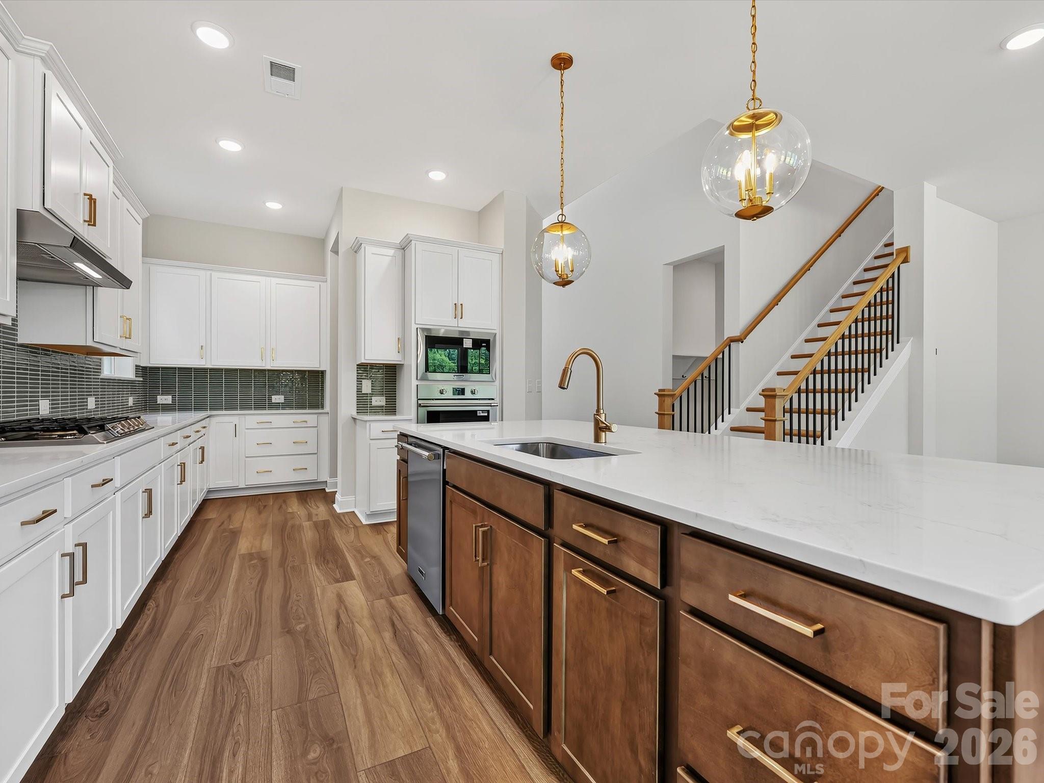 16020 Cloud Nine Court Property Photo 9