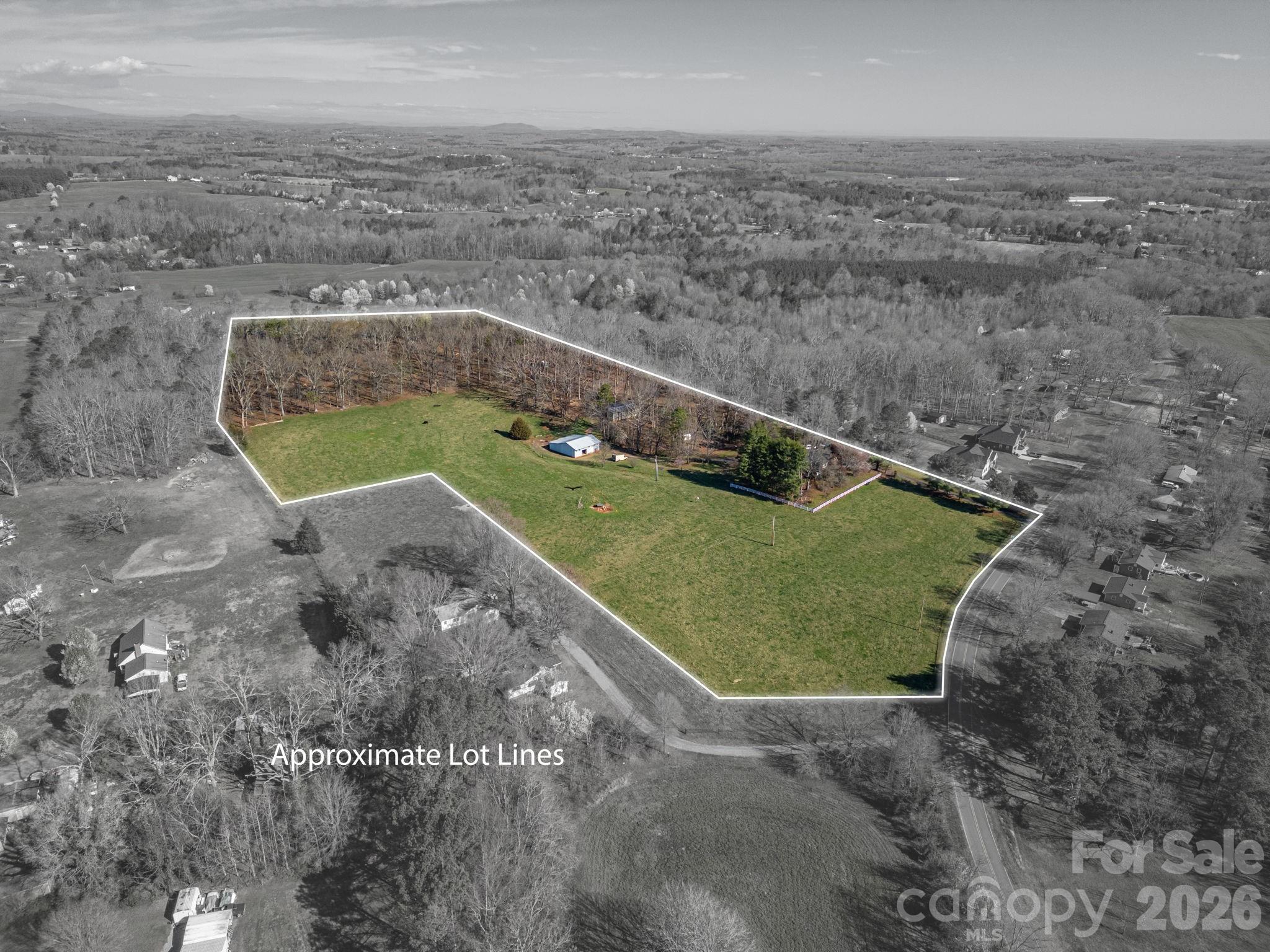 221 Lee Black Road Property Photo 1