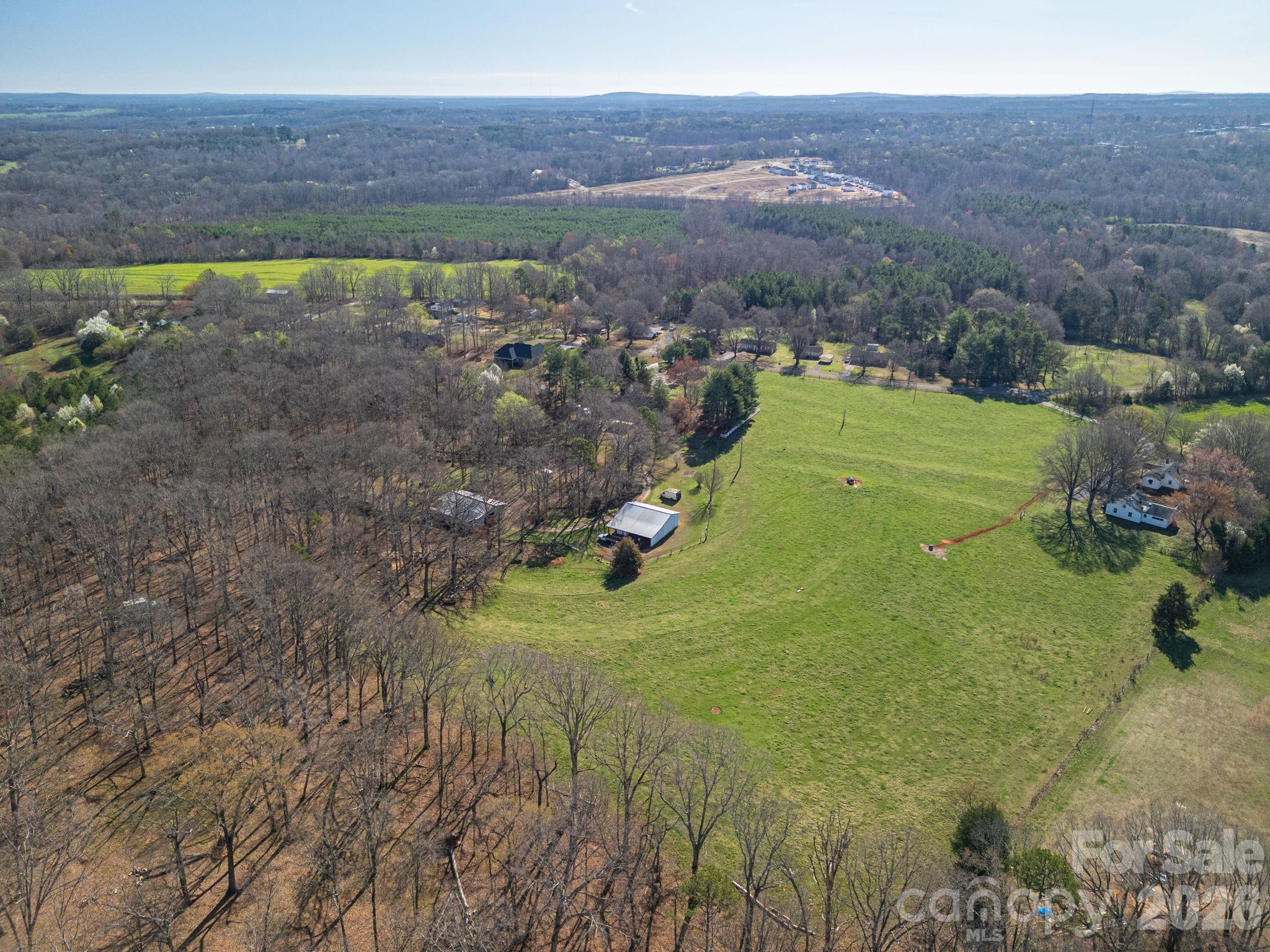 221 Lee Black Road Property Photo 2