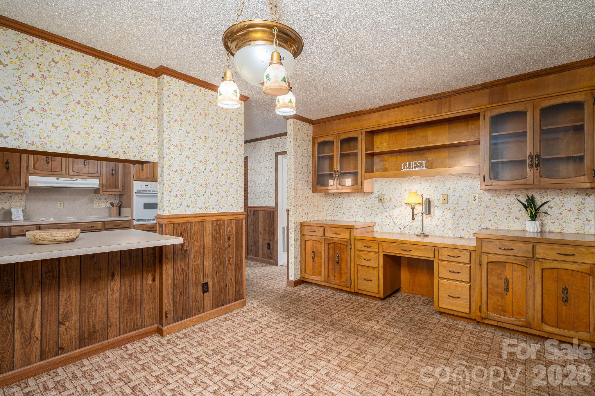 221 Lee Black Road Property Photo 13