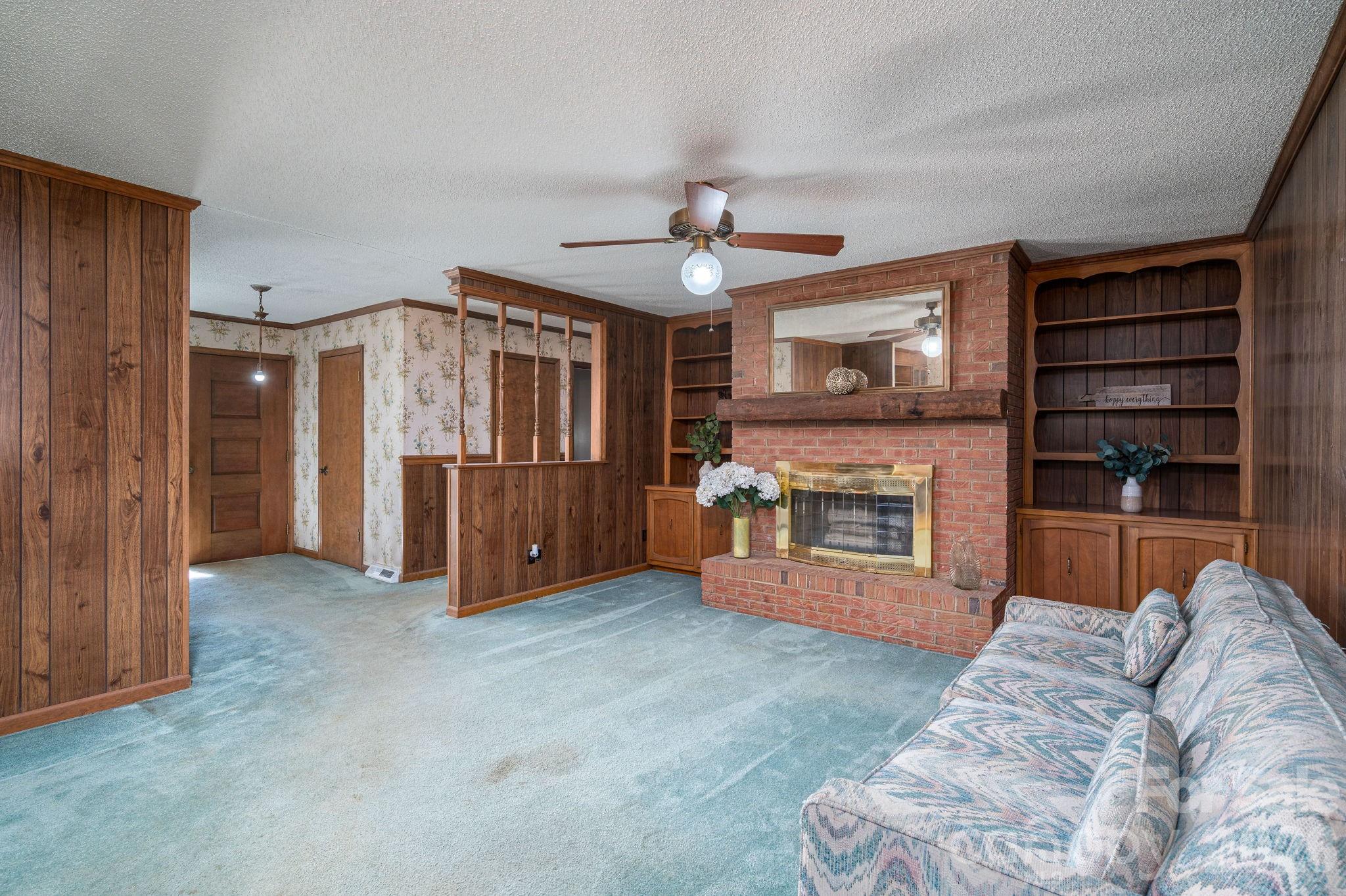 221 Lee Black Road Property Photo 15