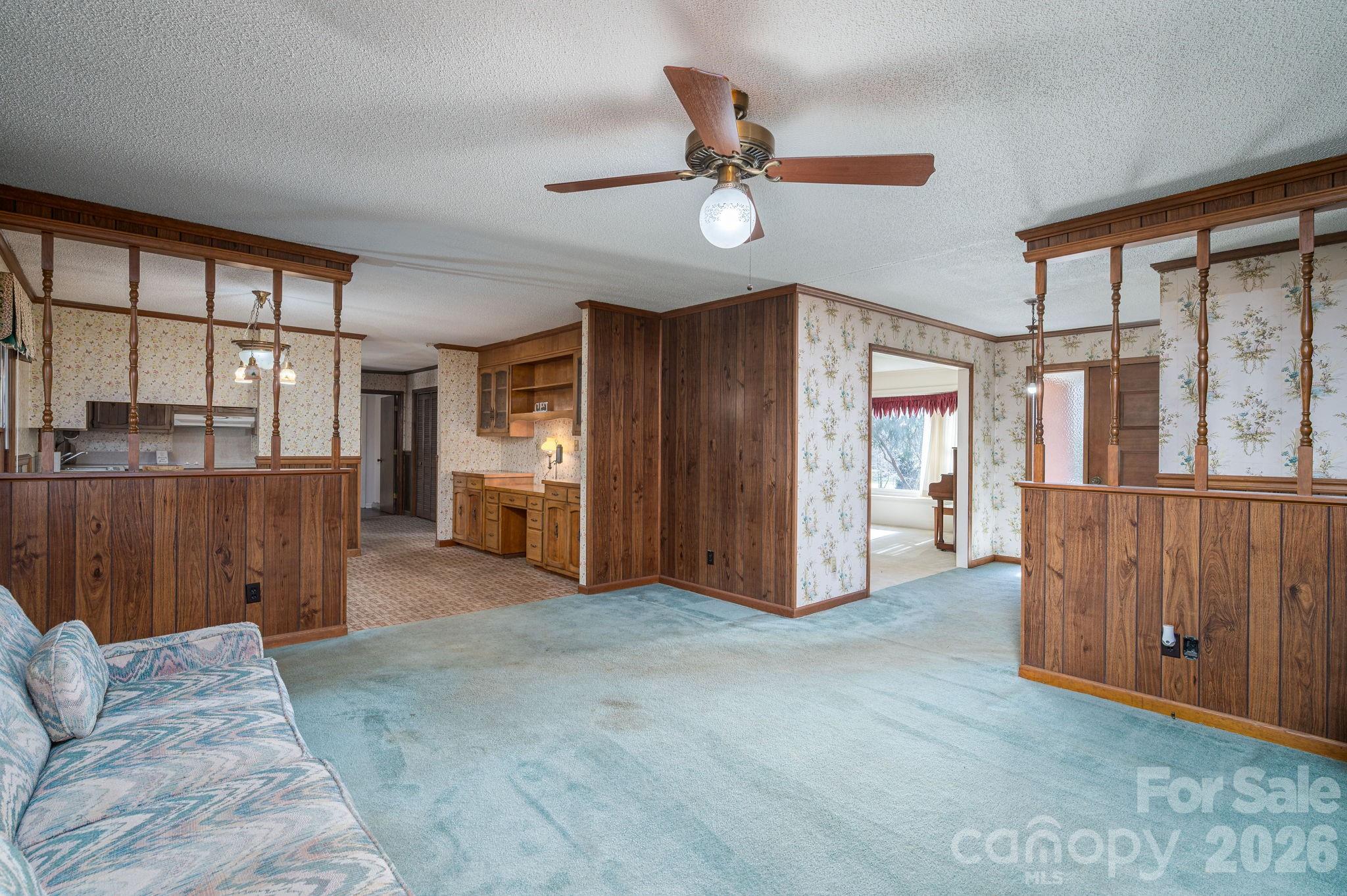 221 Lee Black Road Property Photo 16