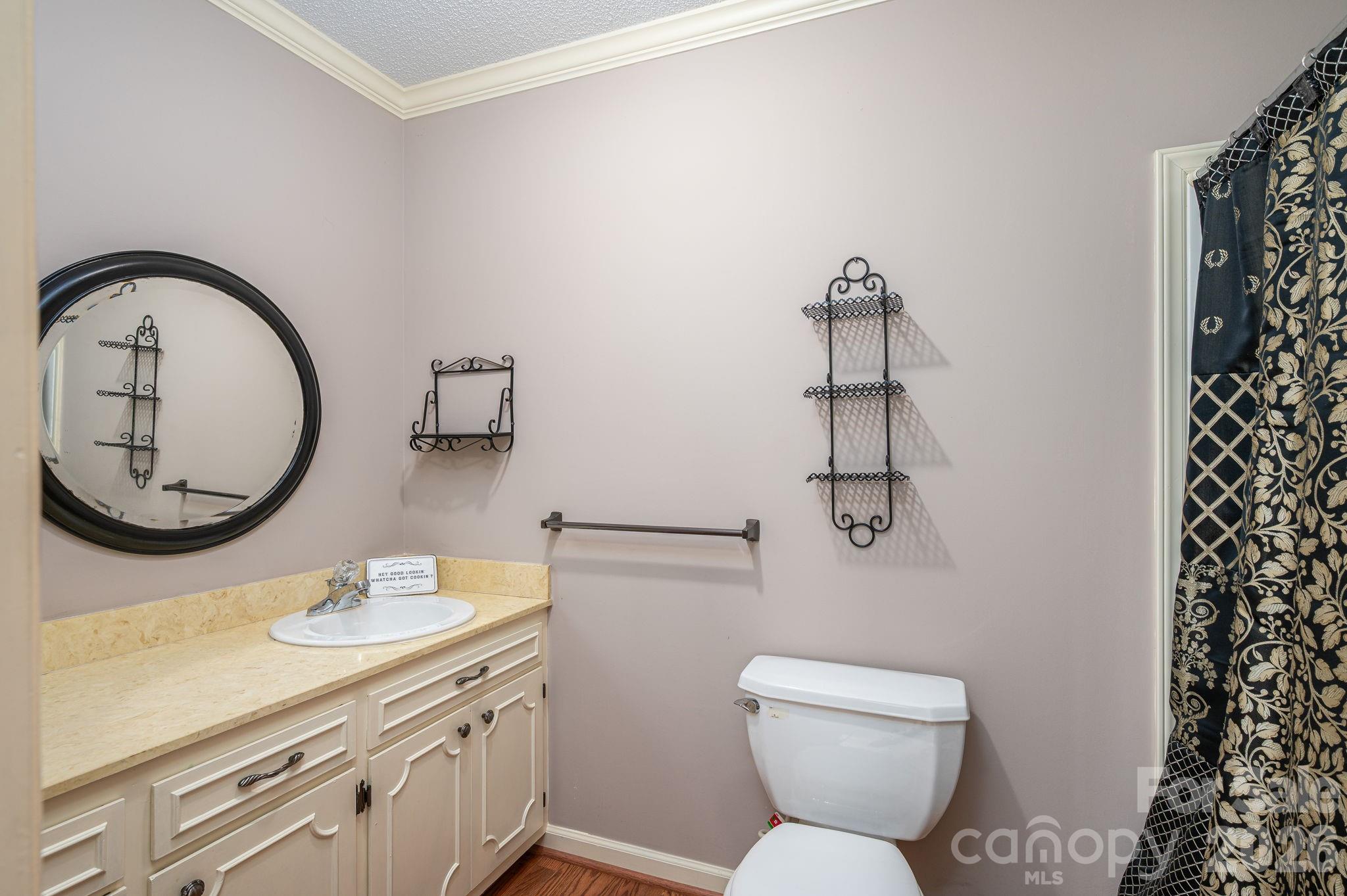 221 Lee Black Road Property Photo 18