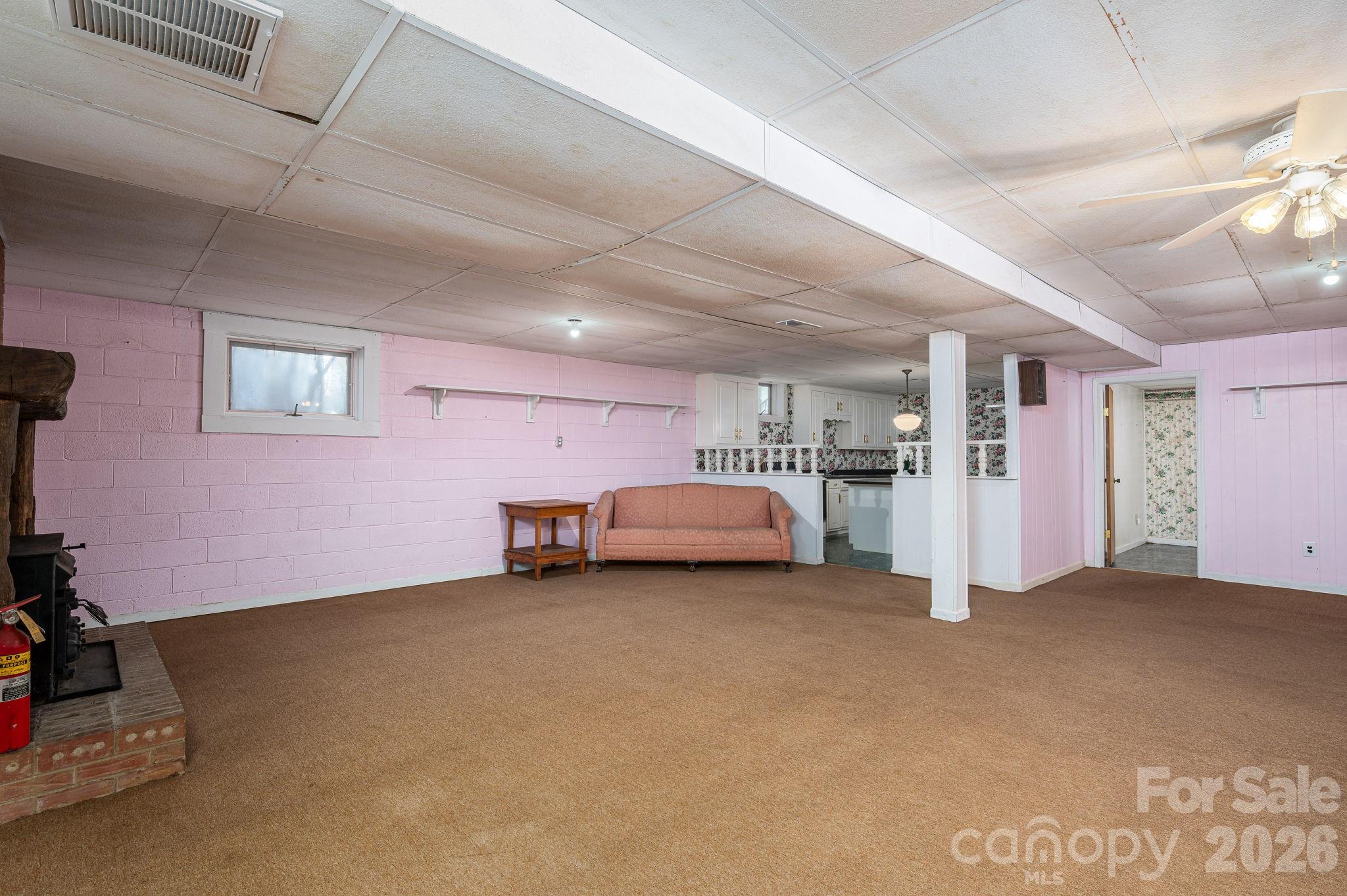 221 Lee Black Road Property Photo 27