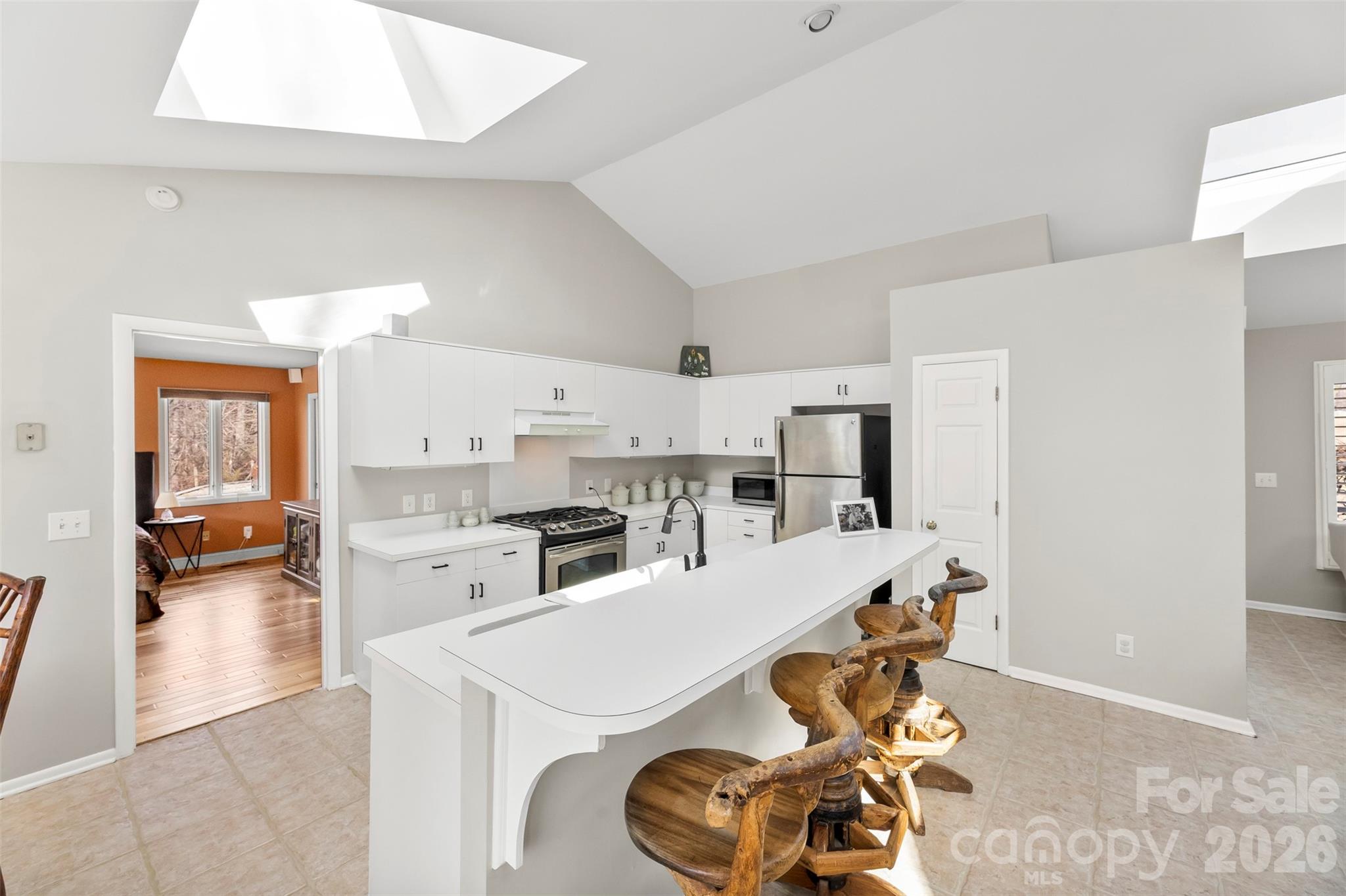 4242 John Ritchie Road Property Photo 11