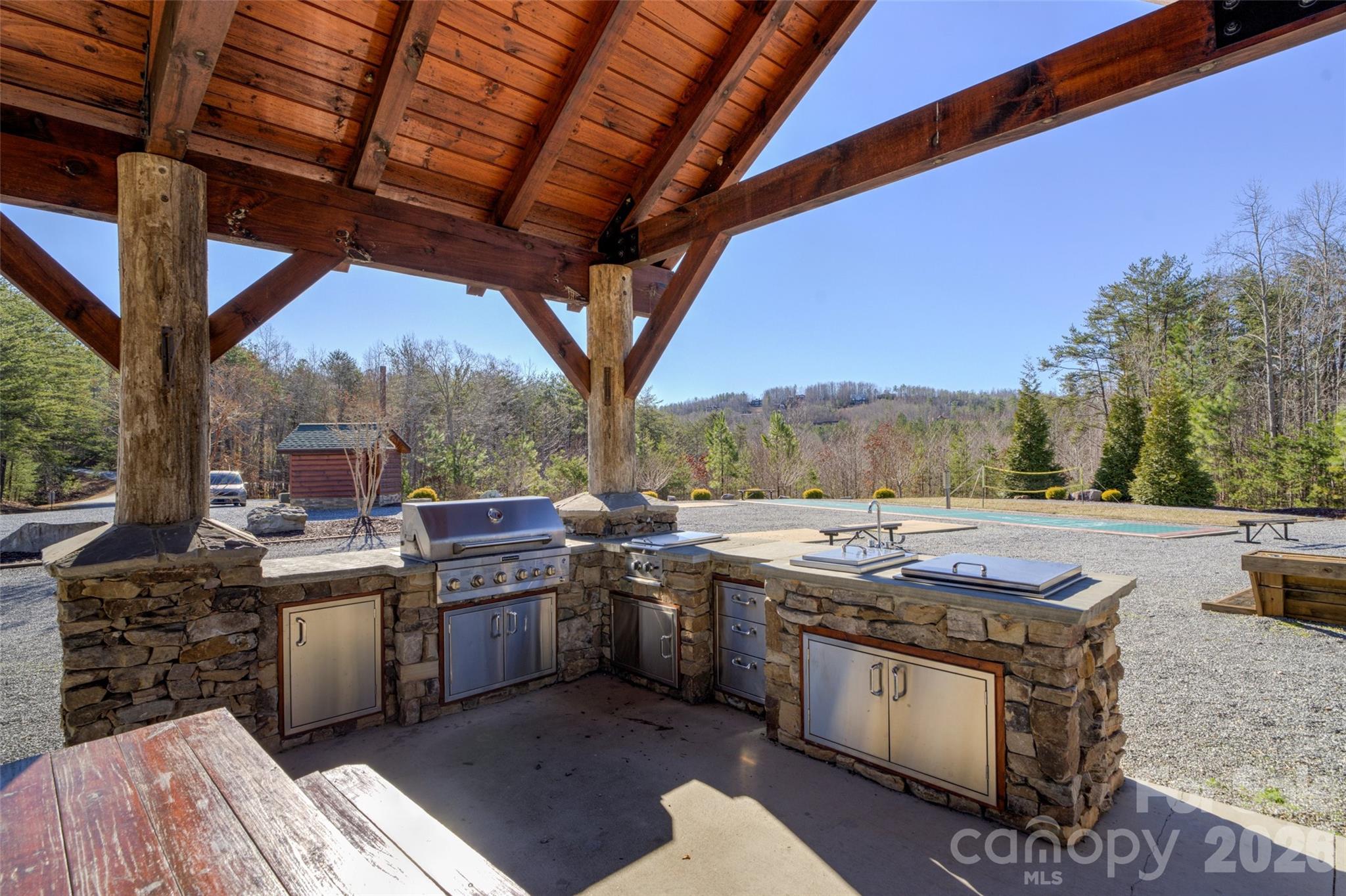 463 Summit Trail Property Photo 43