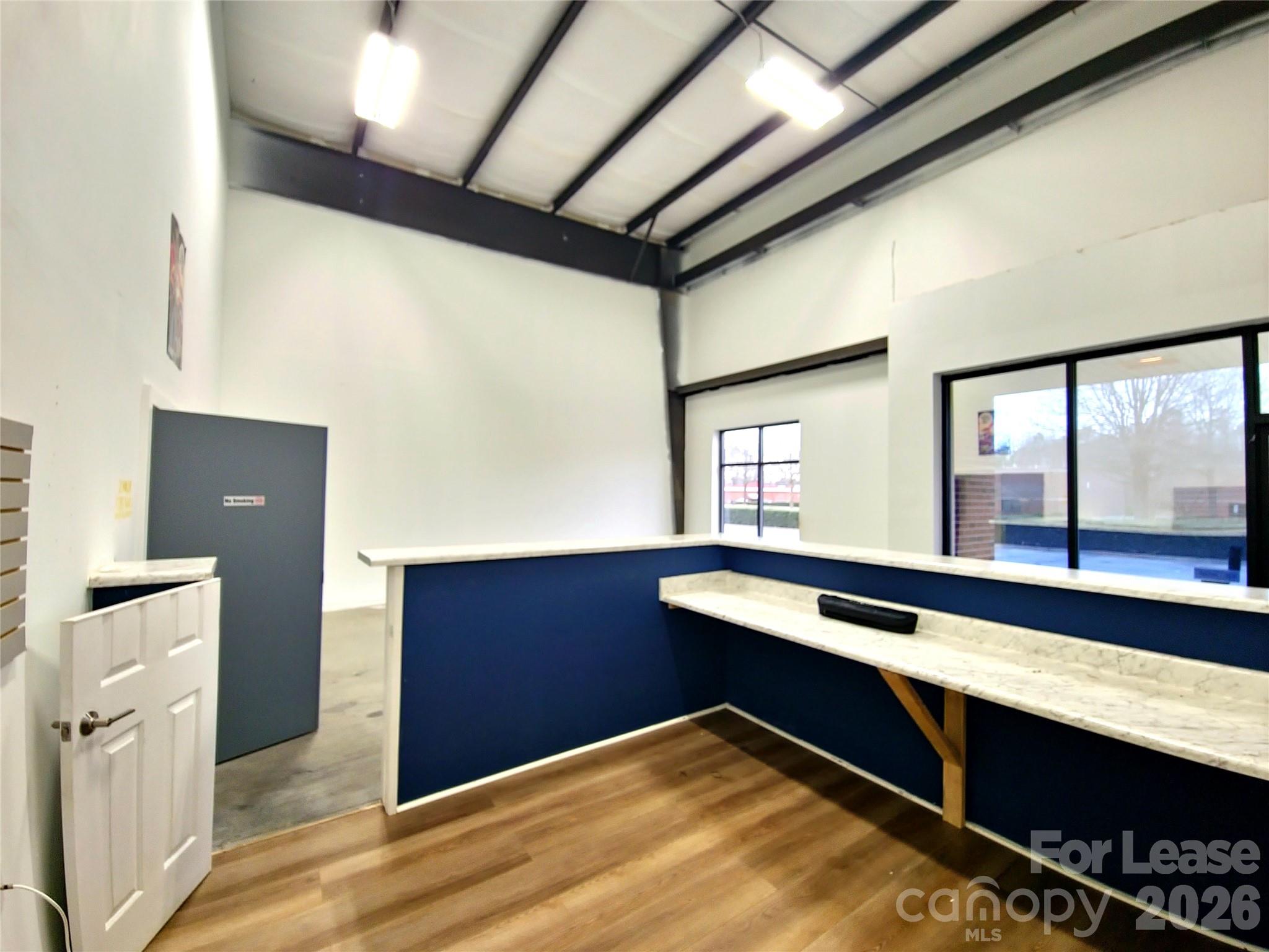 1010 Van Buren Avenue Property Photo 3