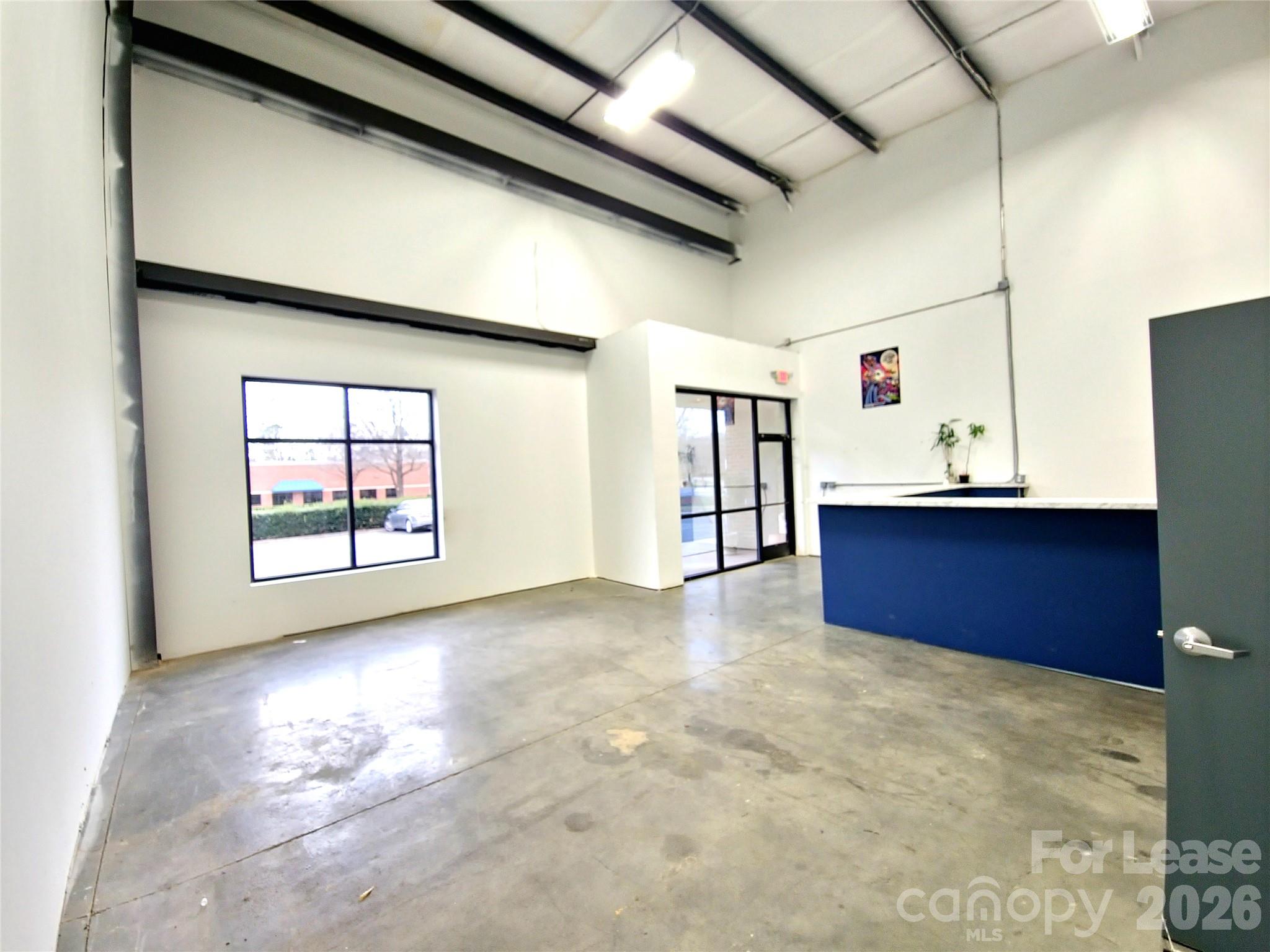 1010 Van Buren Avenue Property Photo 4