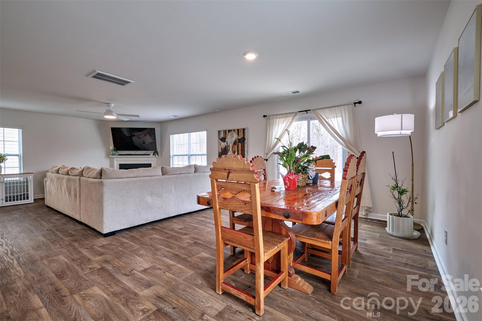 2158 Redstone Drive Property Photo 13
