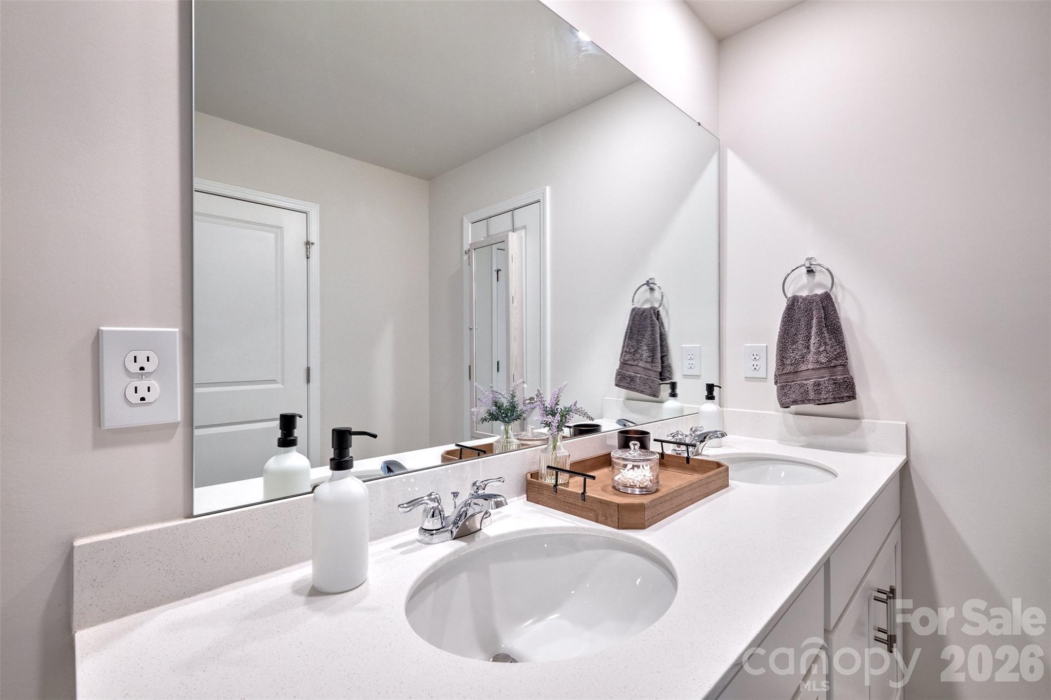 2158 Redstone Drive Property Photo 23