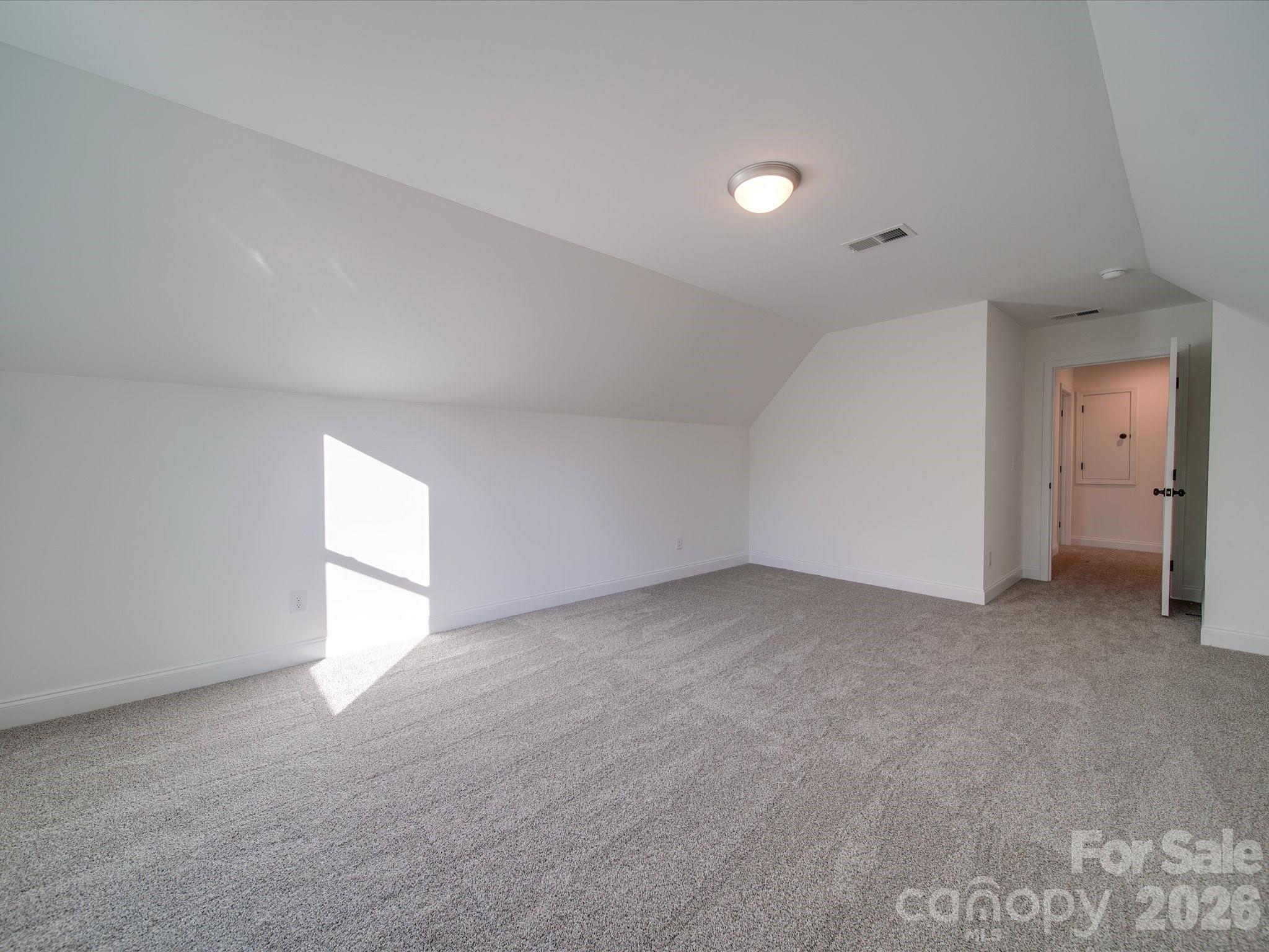 2809 Hinson Road Property Photo 12