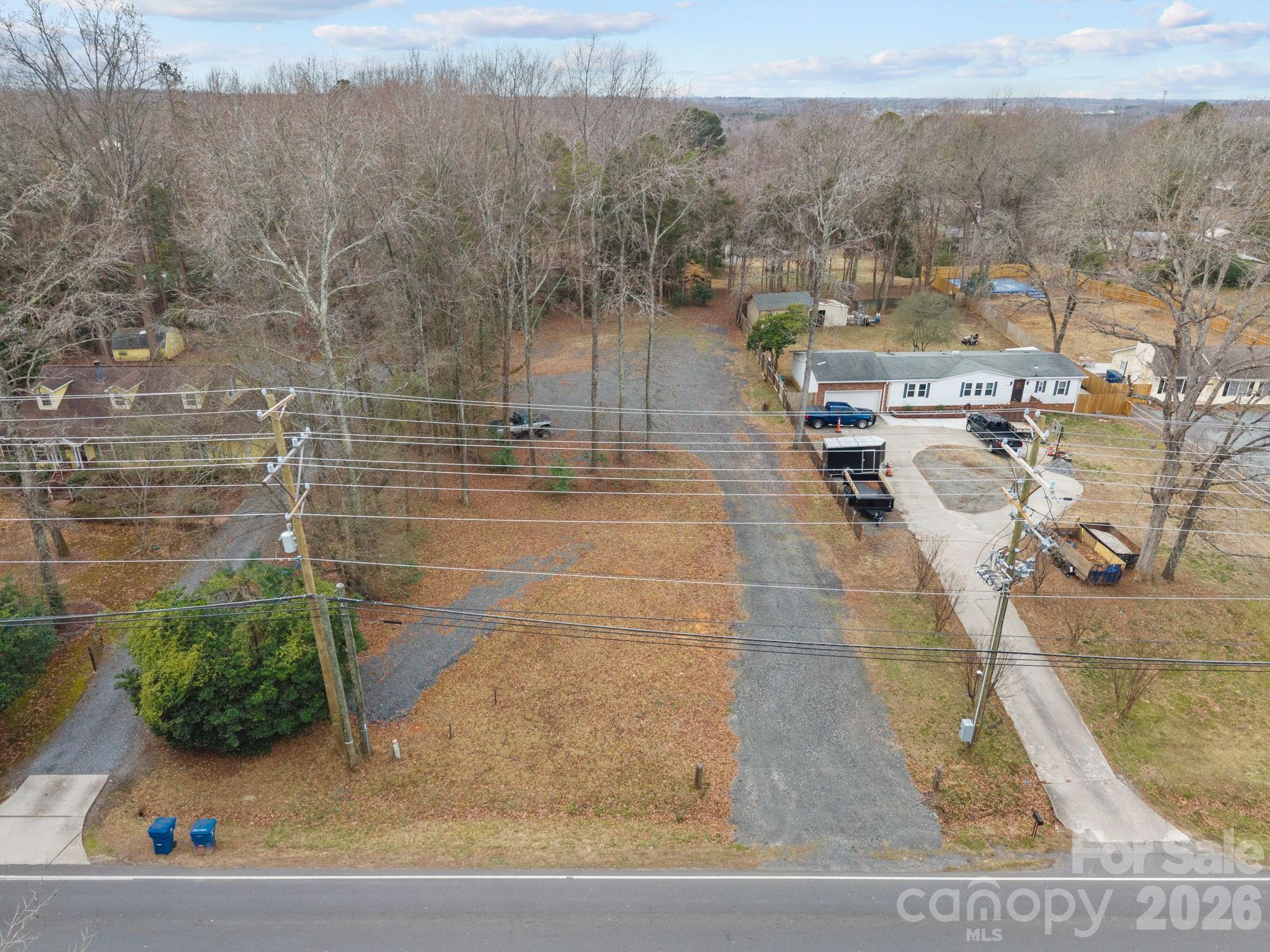 14122 Lancaster Highway Property Photo 1