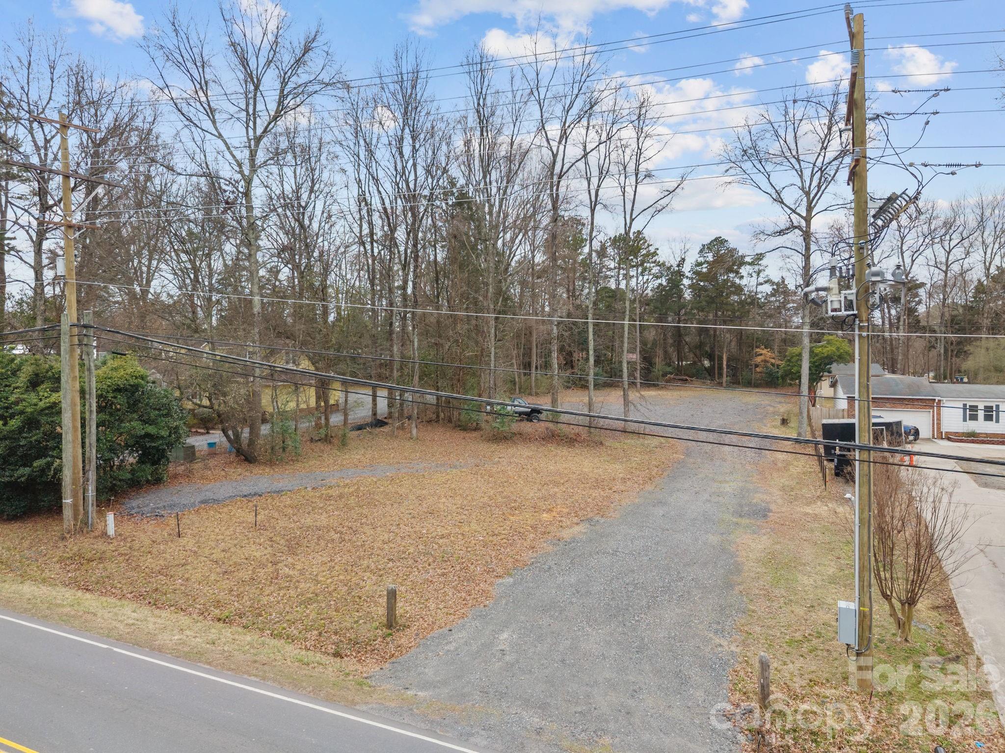 14122 Lancaster Highway Property Photo 4