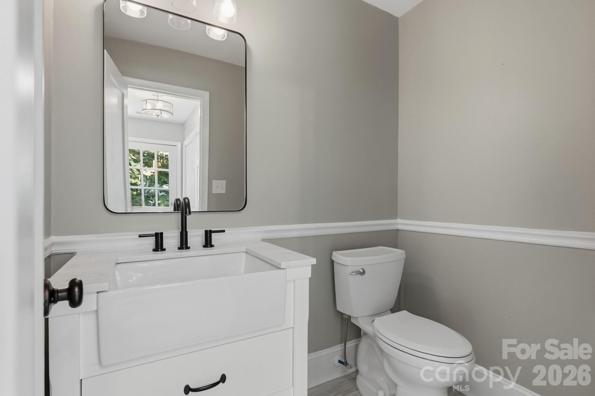 9918 Ridgemore Drive Property Photo 14