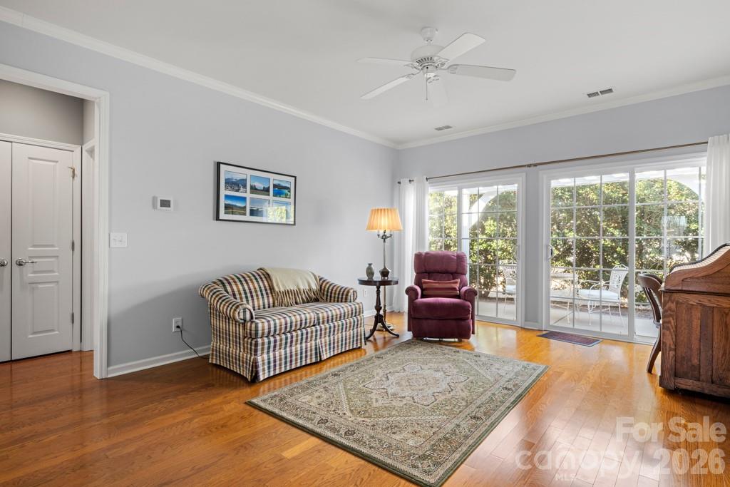 17412 Hawks View Drive Property Photo 8