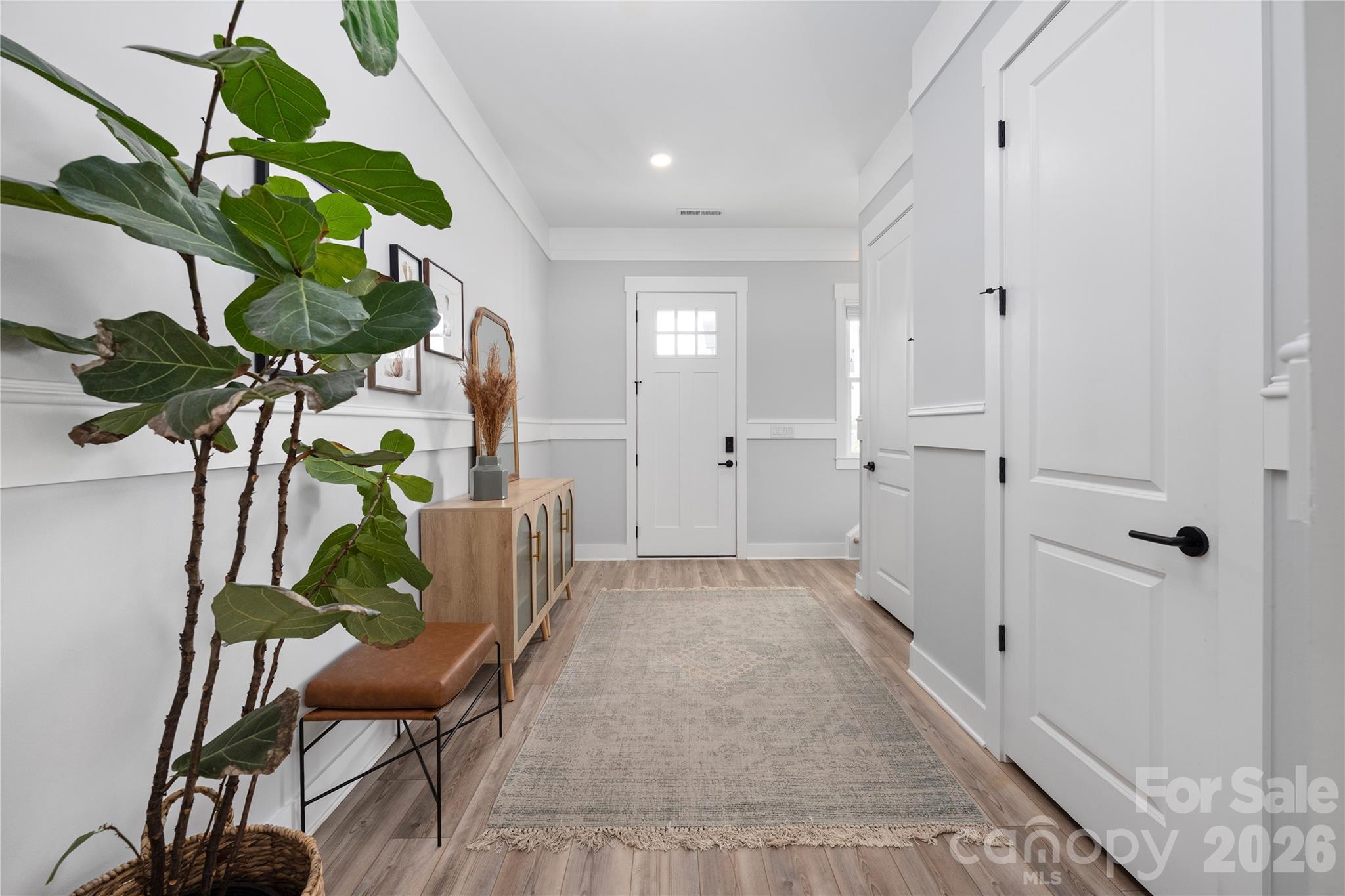 1027 Masefield Avenue Property Photo 3