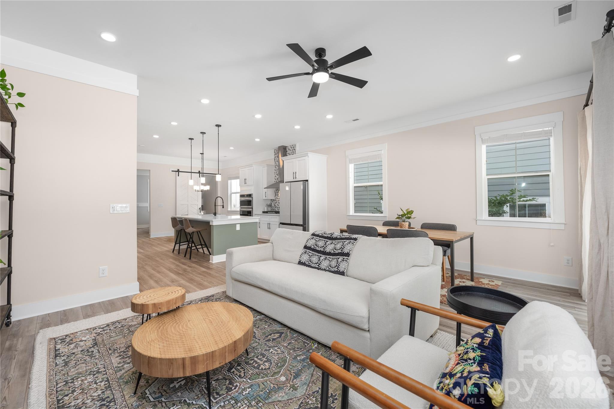 1027 Masefield Avenue Property Photo 14