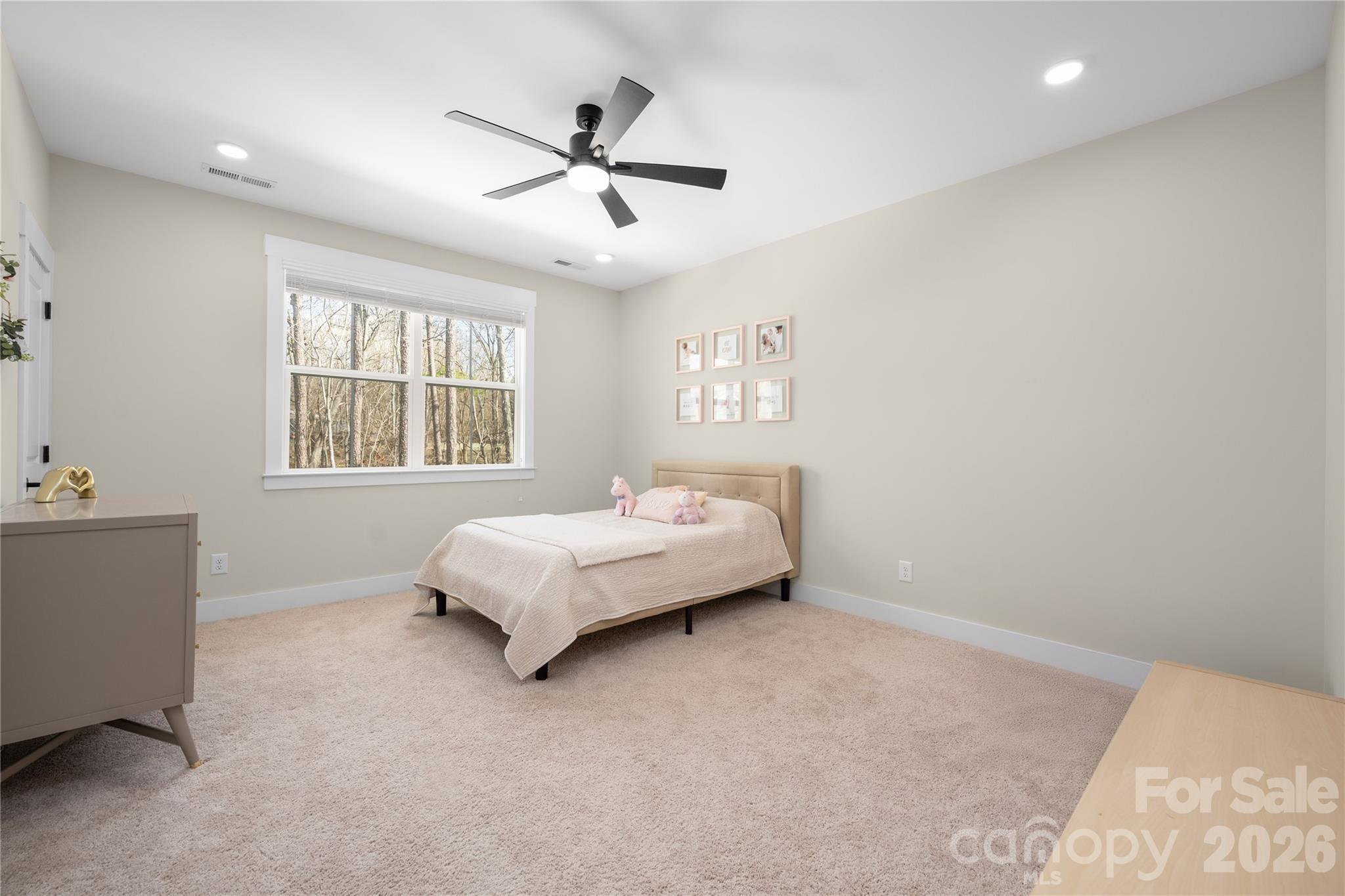 1027 Masefield Avenue Property Photo 31