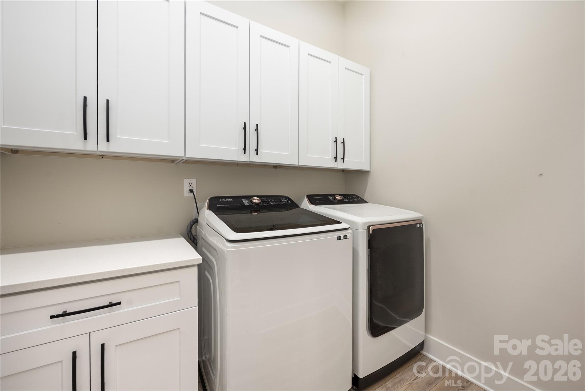 1027 Masefield Avenue Property Photo 33