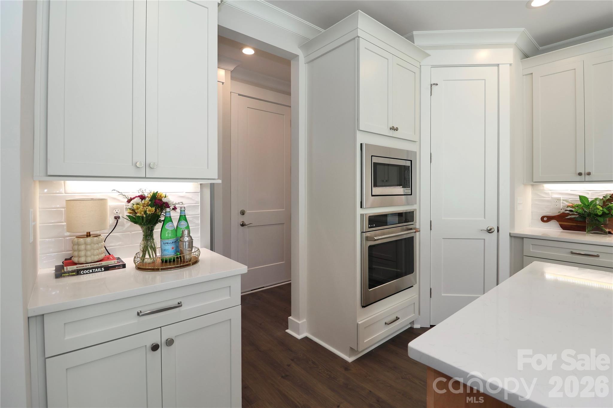4265 Candlewood Drive Property Photo 15