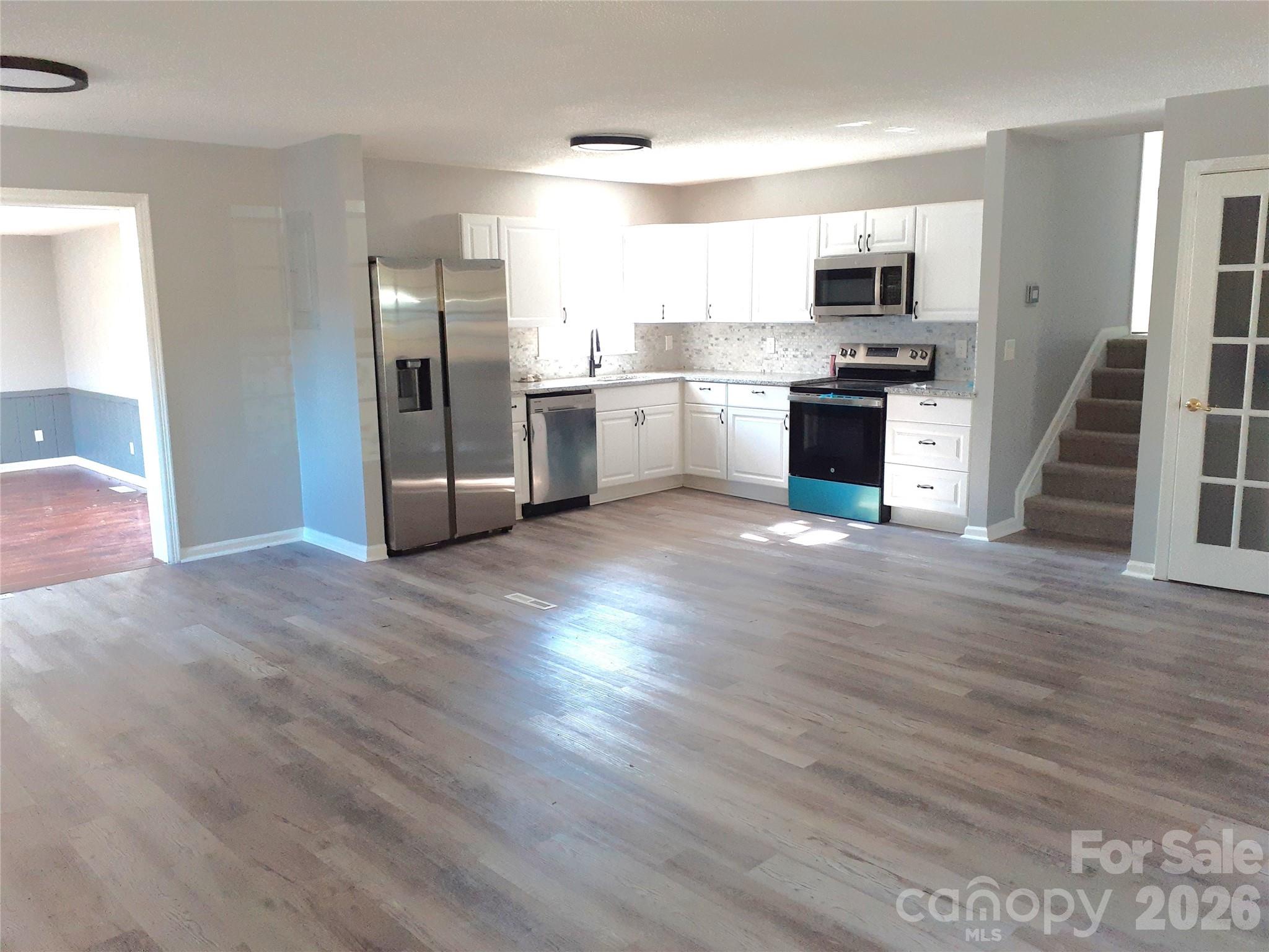 1638 W Colonial Drive 133 Property Photo 6