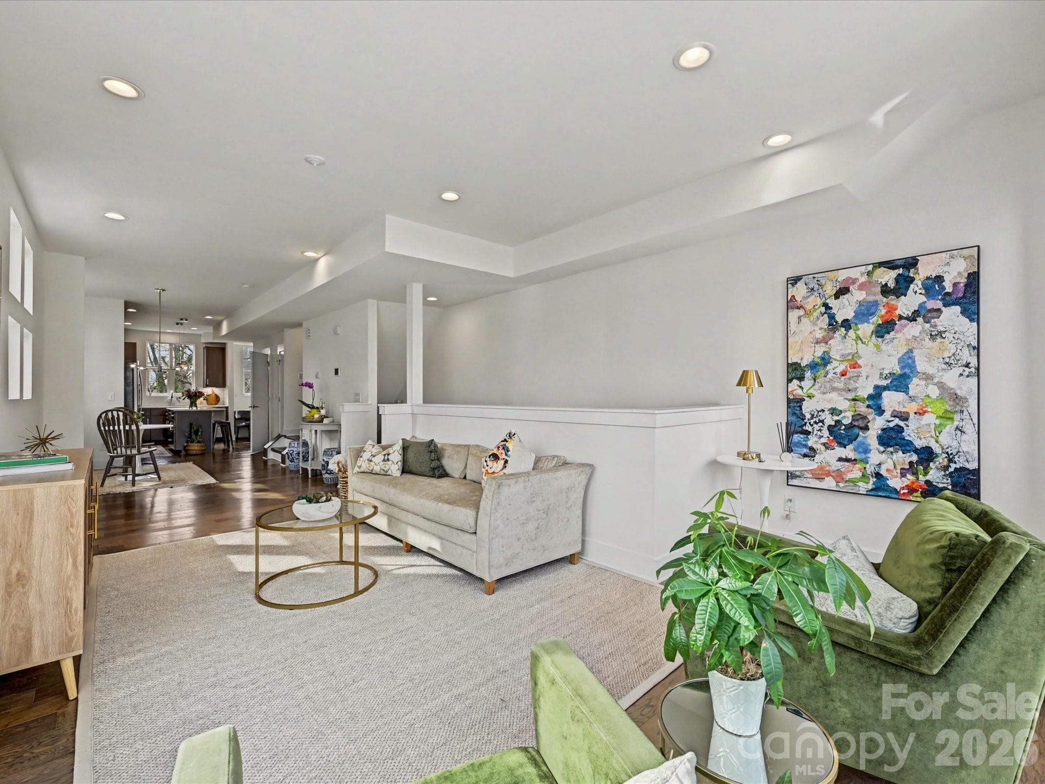 139 S Bruns Avenue