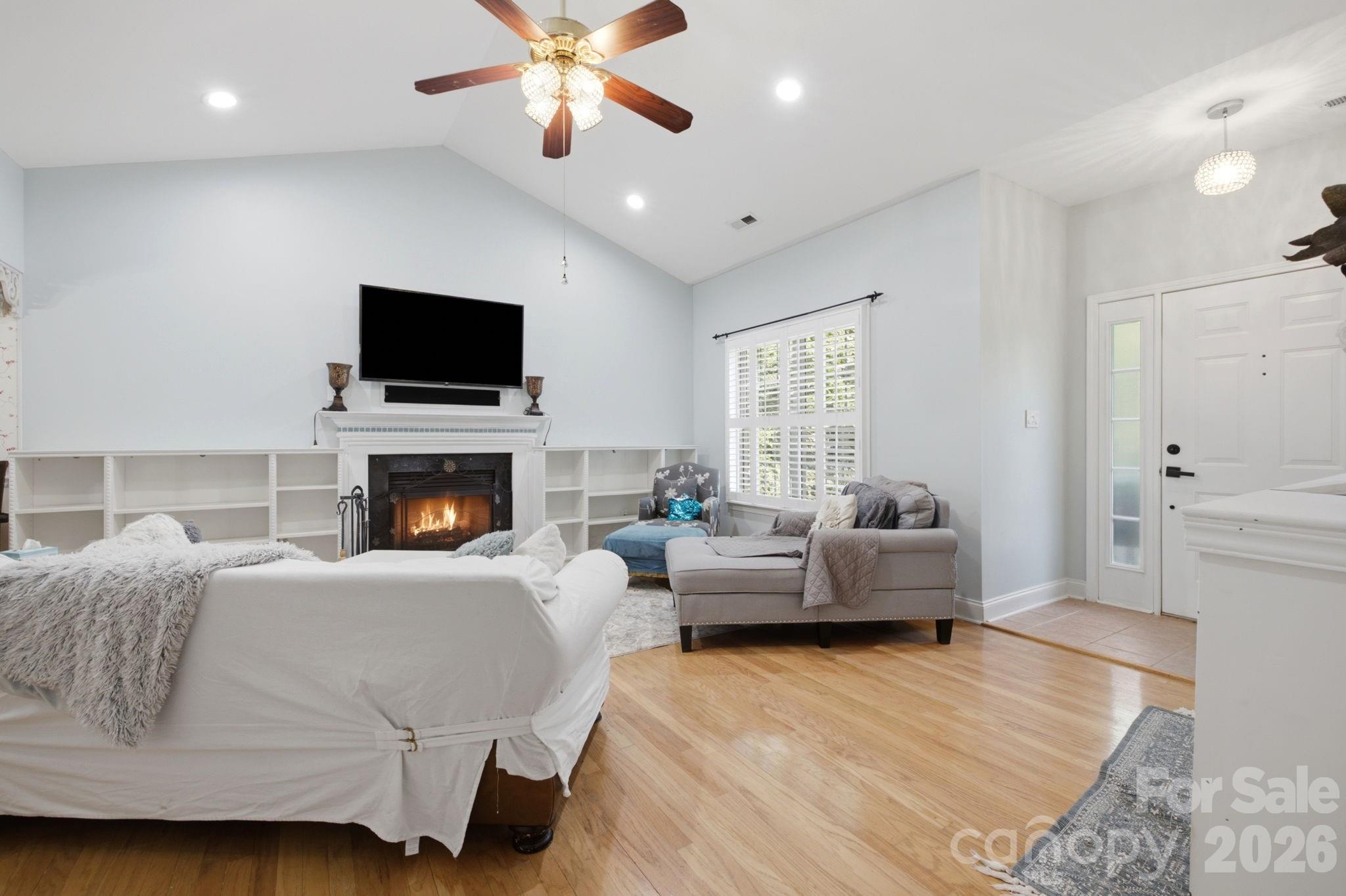 5227 Foley Drive Property Photo 6