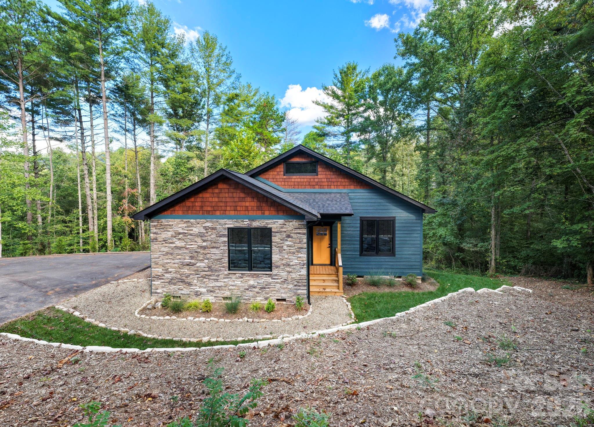 22 Deep Woods Road Property Photo 2