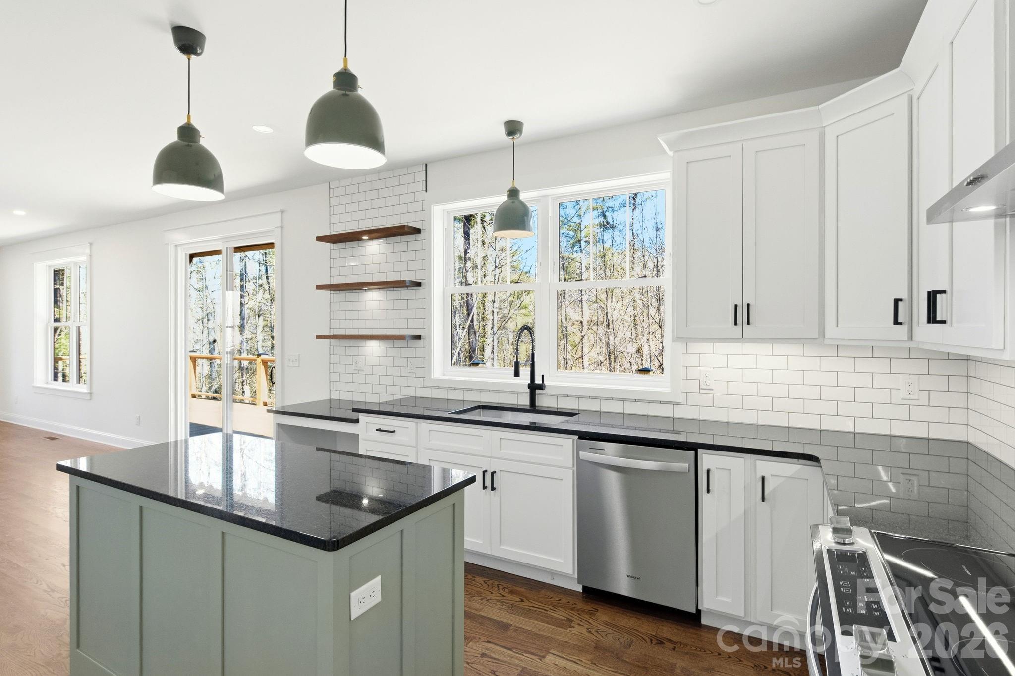 22 Deep Woods Road Property Photo 8