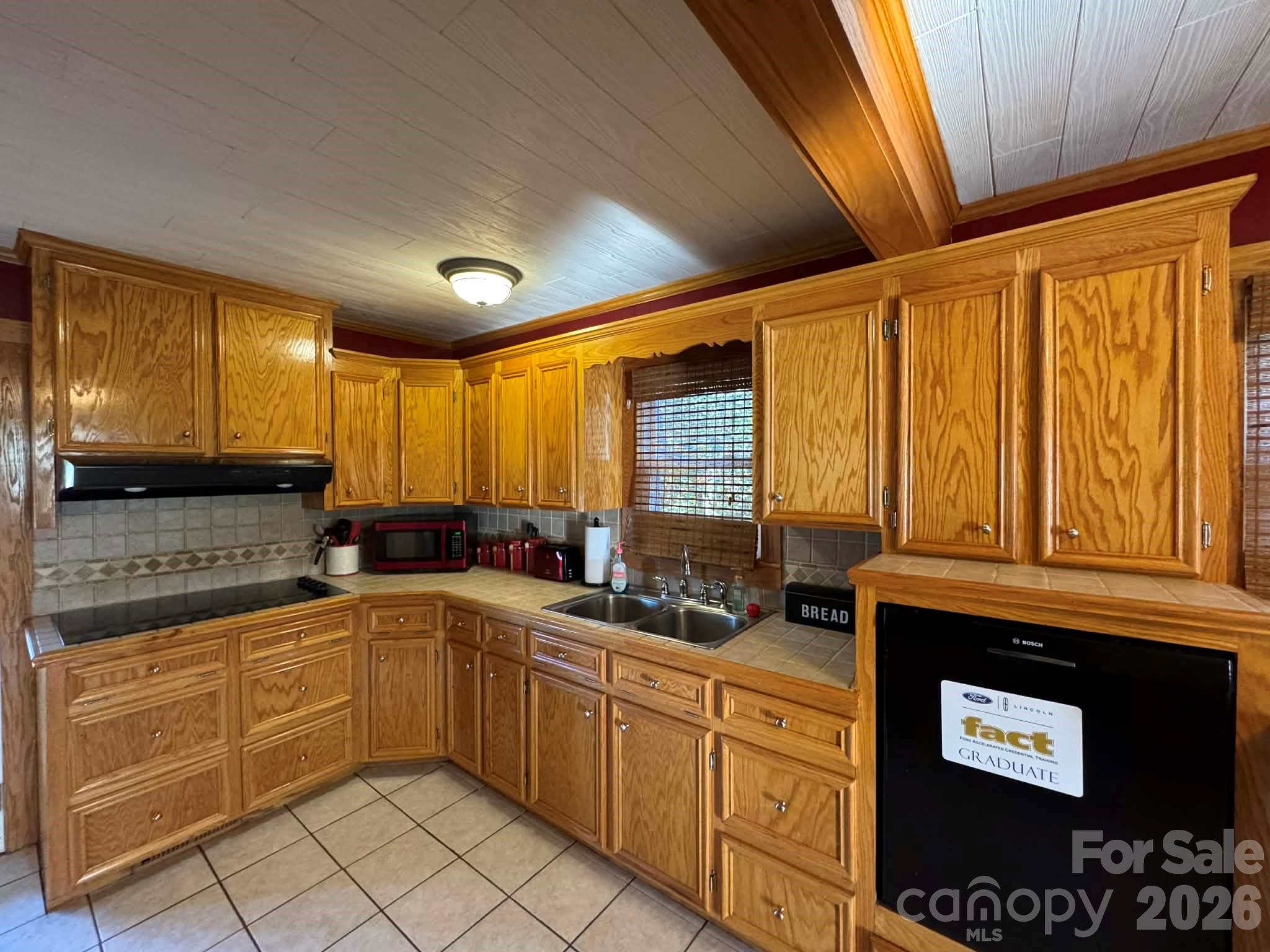155 Sawyer Road Property Photo 24