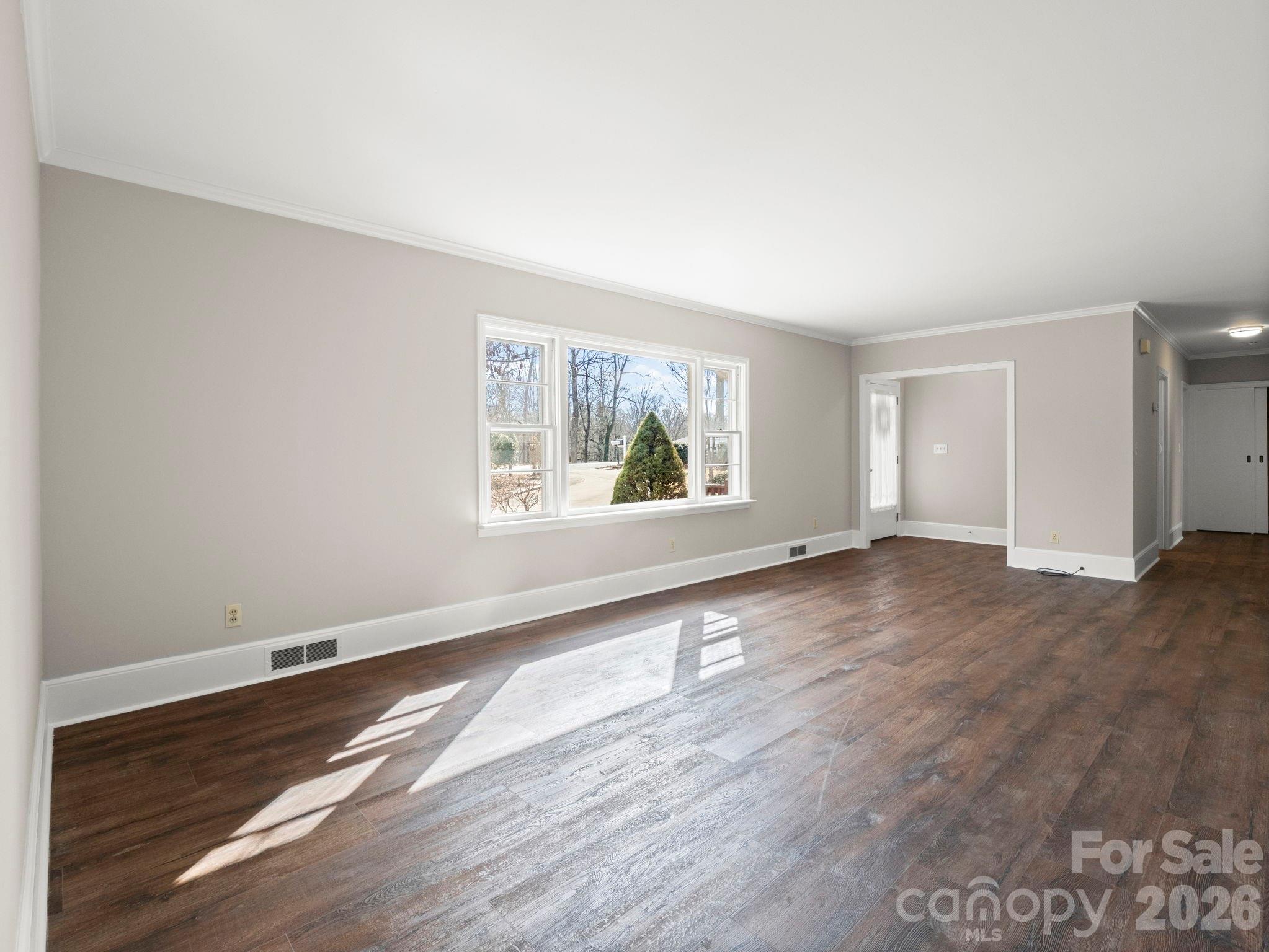 204 Fernwood Drive Property Photo 12