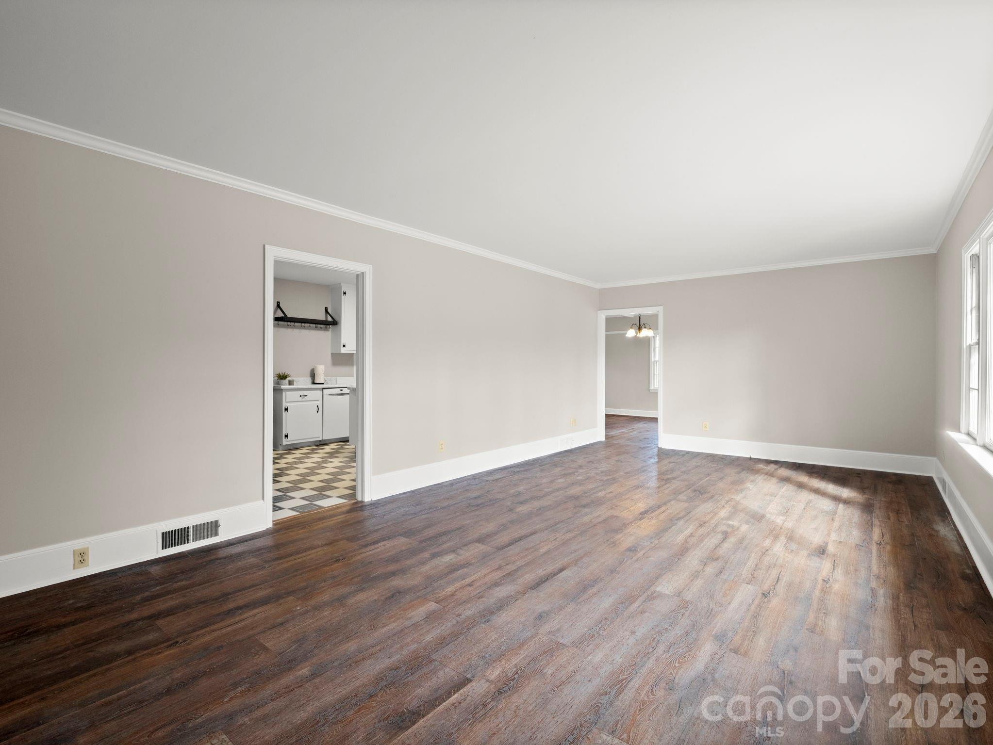 204 Fernwood Drive Property Photo 13