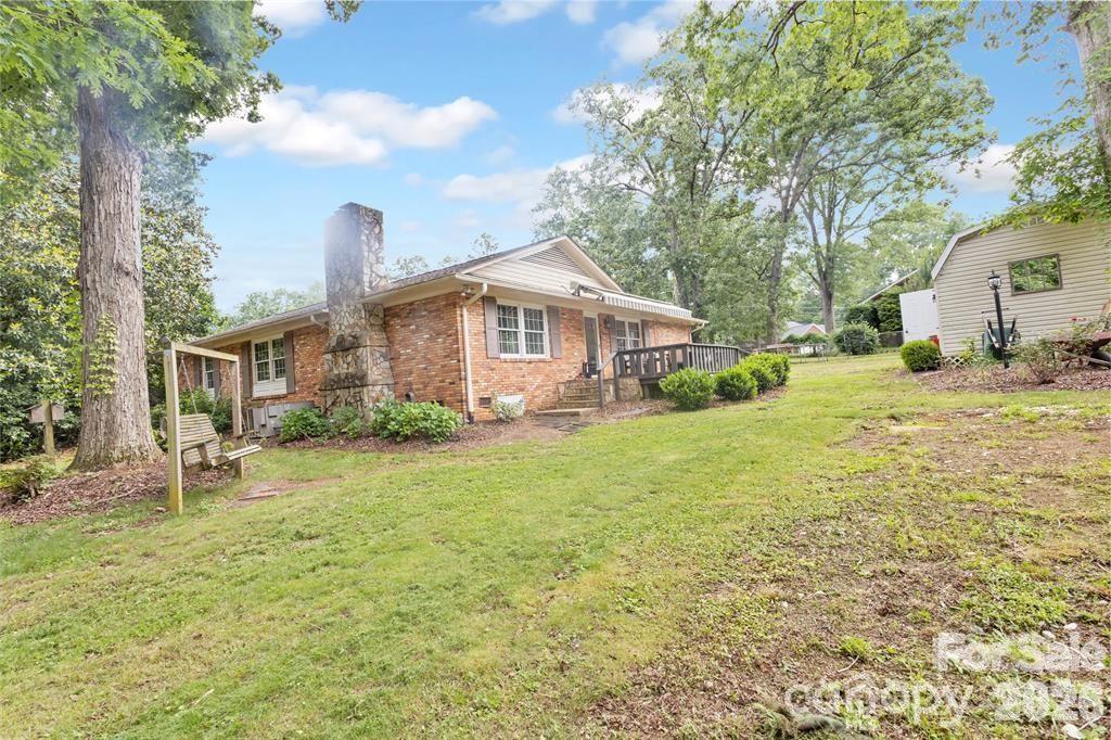 211 General Stonewall Jackson Drive Property Photo 8