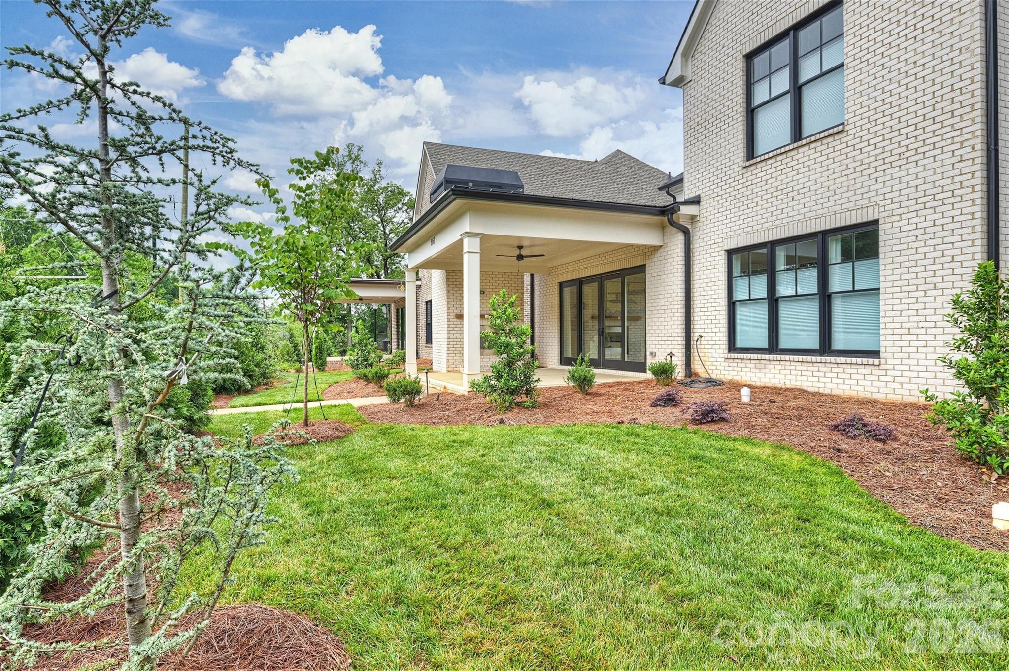 8163 Fairview Road Property Photo 44