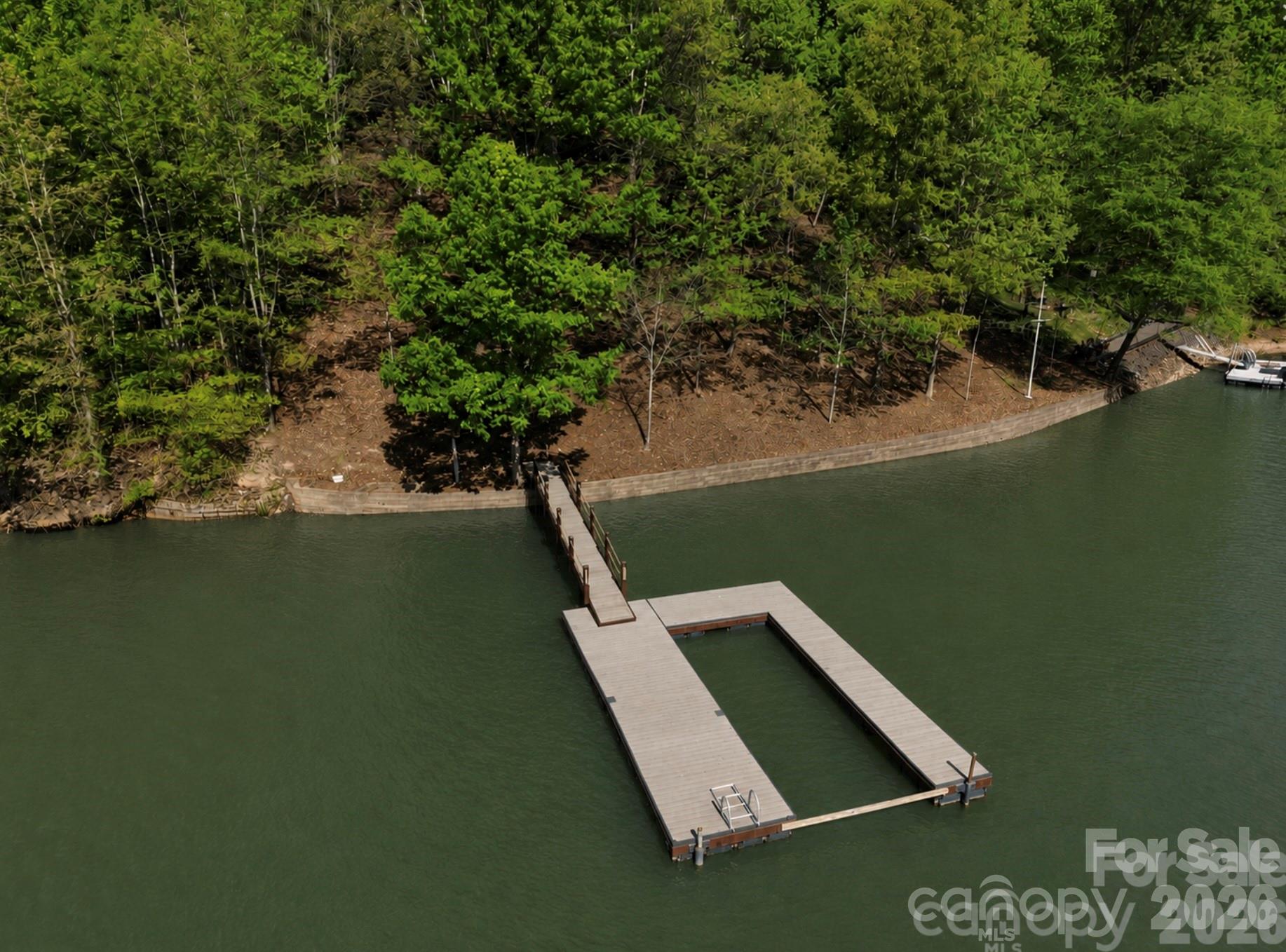 163 High Lake Drive Property Photo 2
