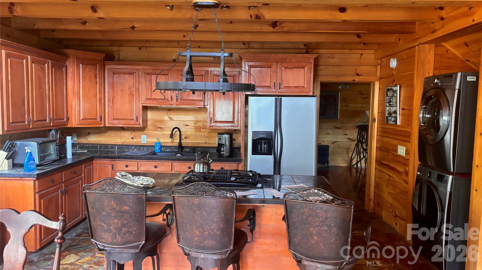 1694 Humpback Mountain Road Property Photo 7