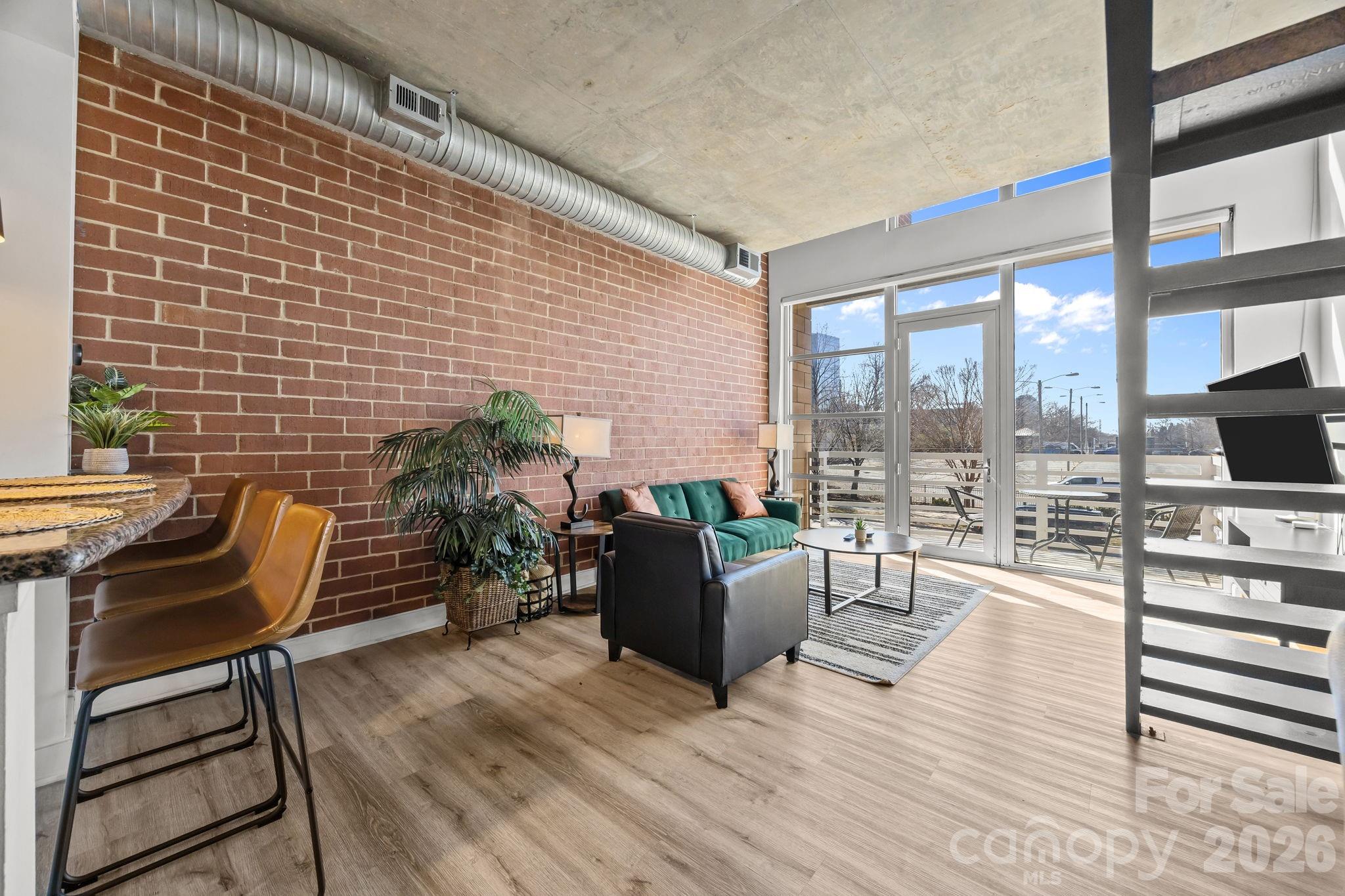 710 W Trade Street 314 Property Photo 4