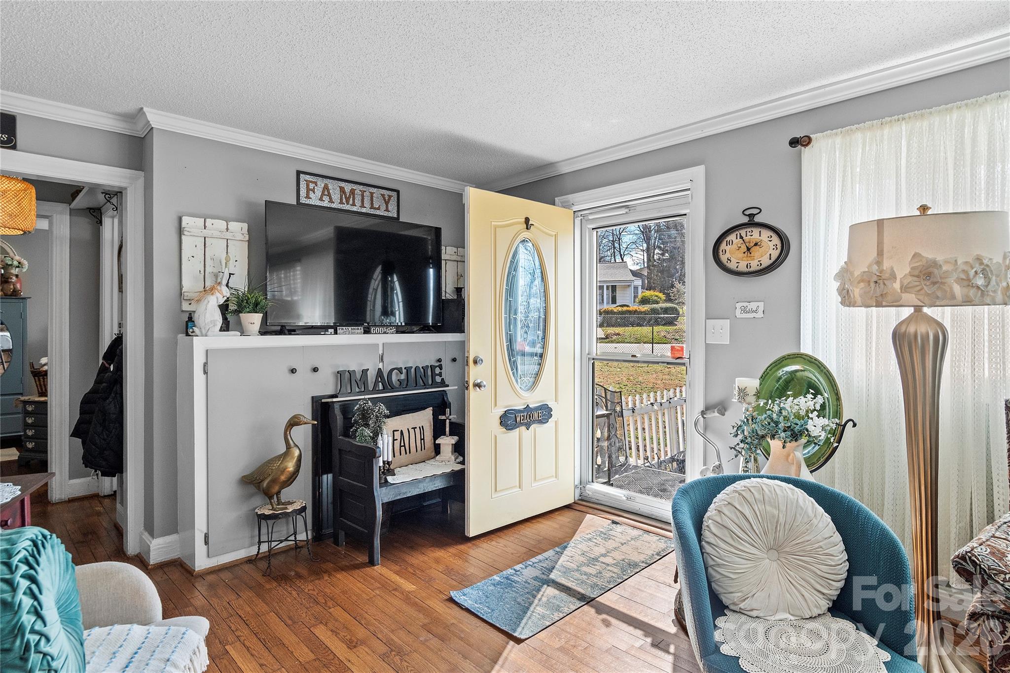 113 Hardy Street Property Photo 4