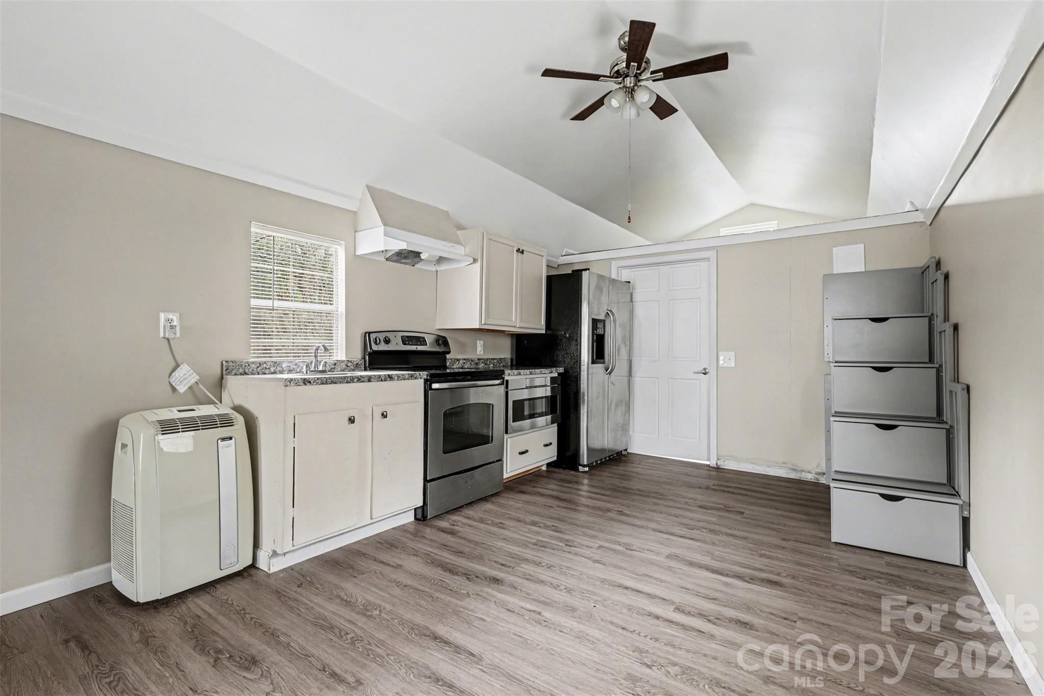 596 Armory Road Property Photo 11