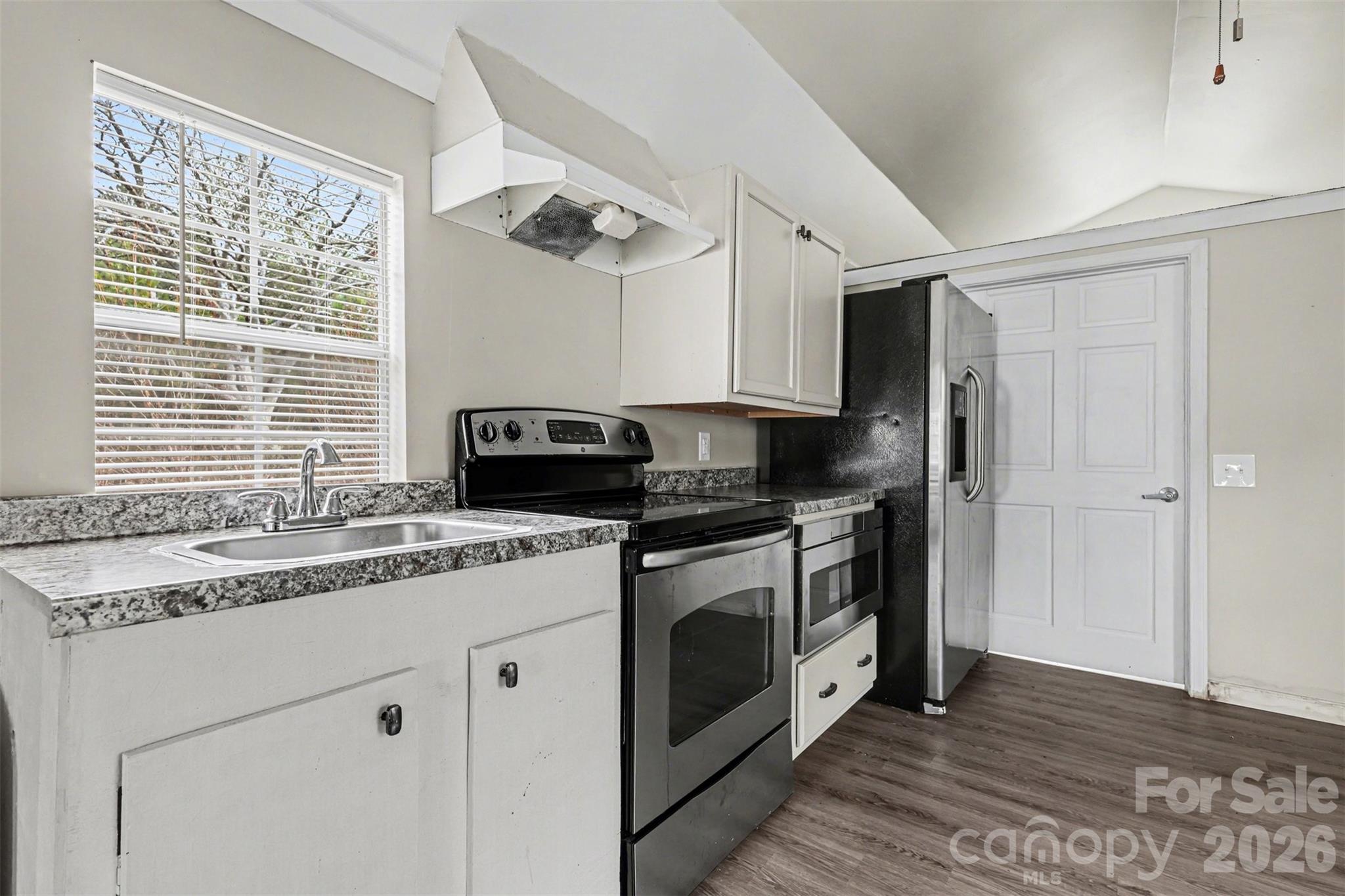 596 Armory Road Property Photo 12