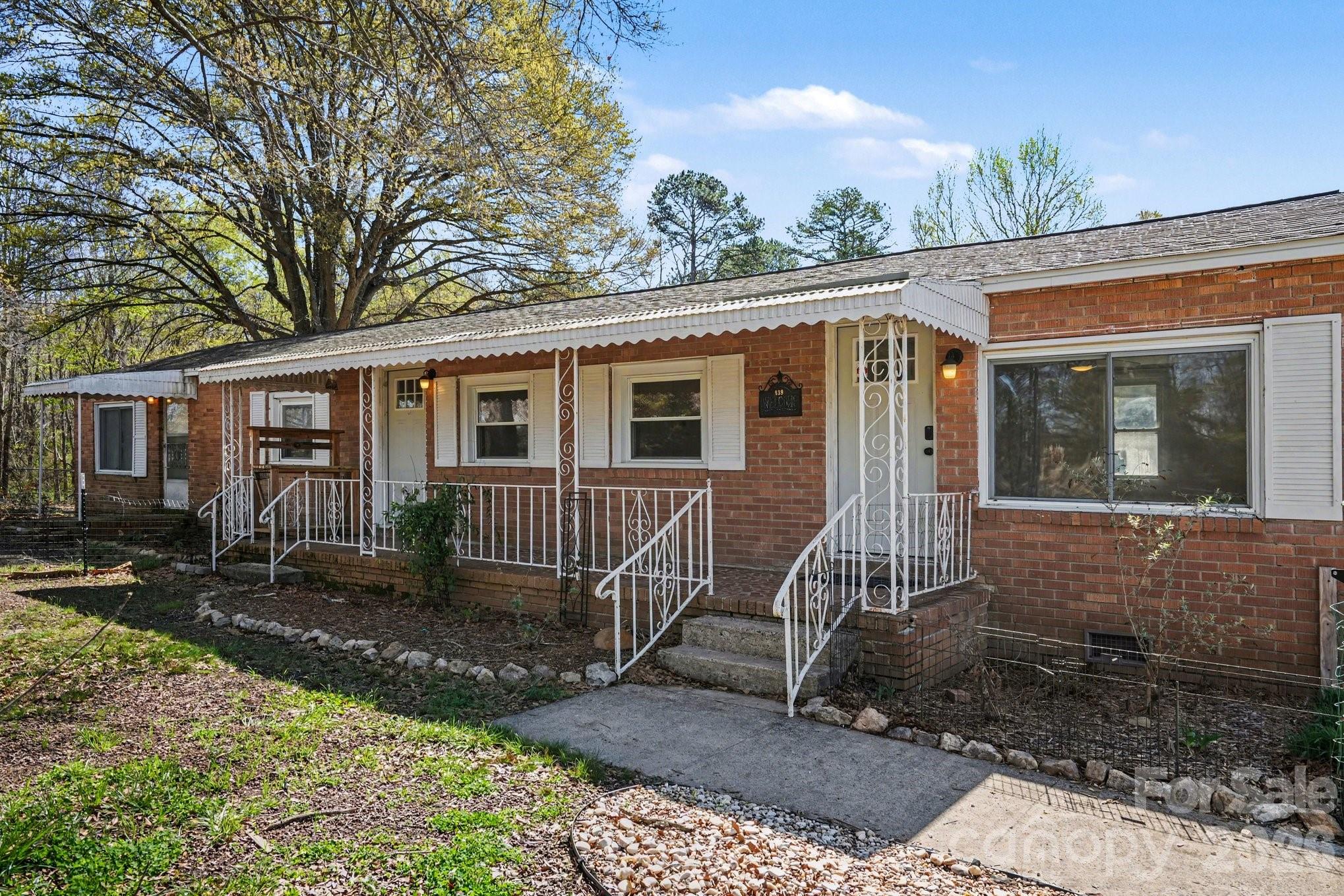 139 Blackburn Drive Property Photo 3