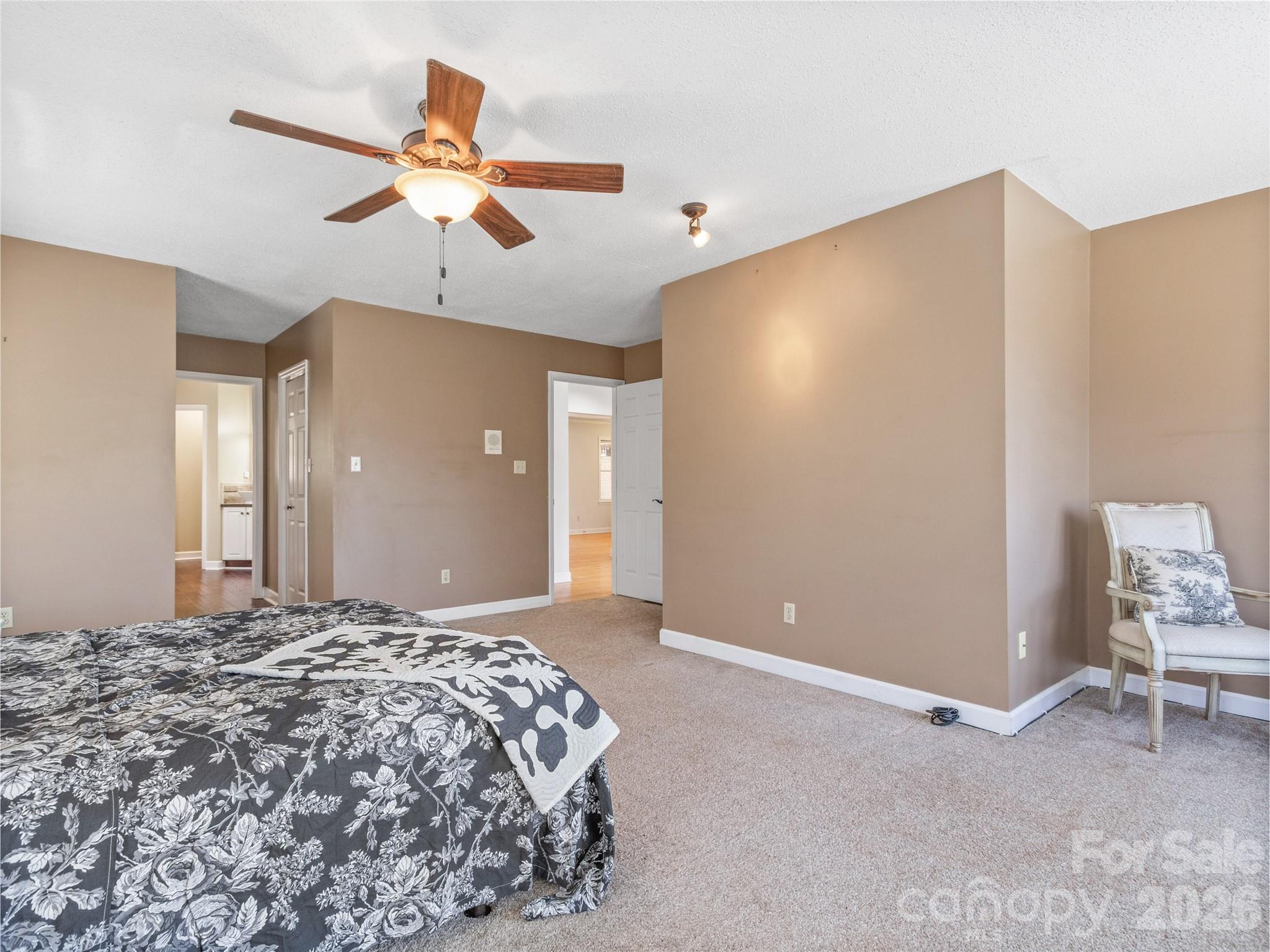 126 Hillcrest Drive Property Photo 15