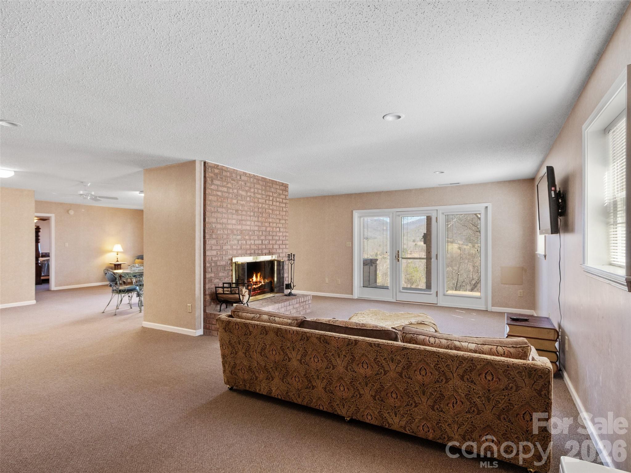 126 Hillcrest Drive Property Photo 25