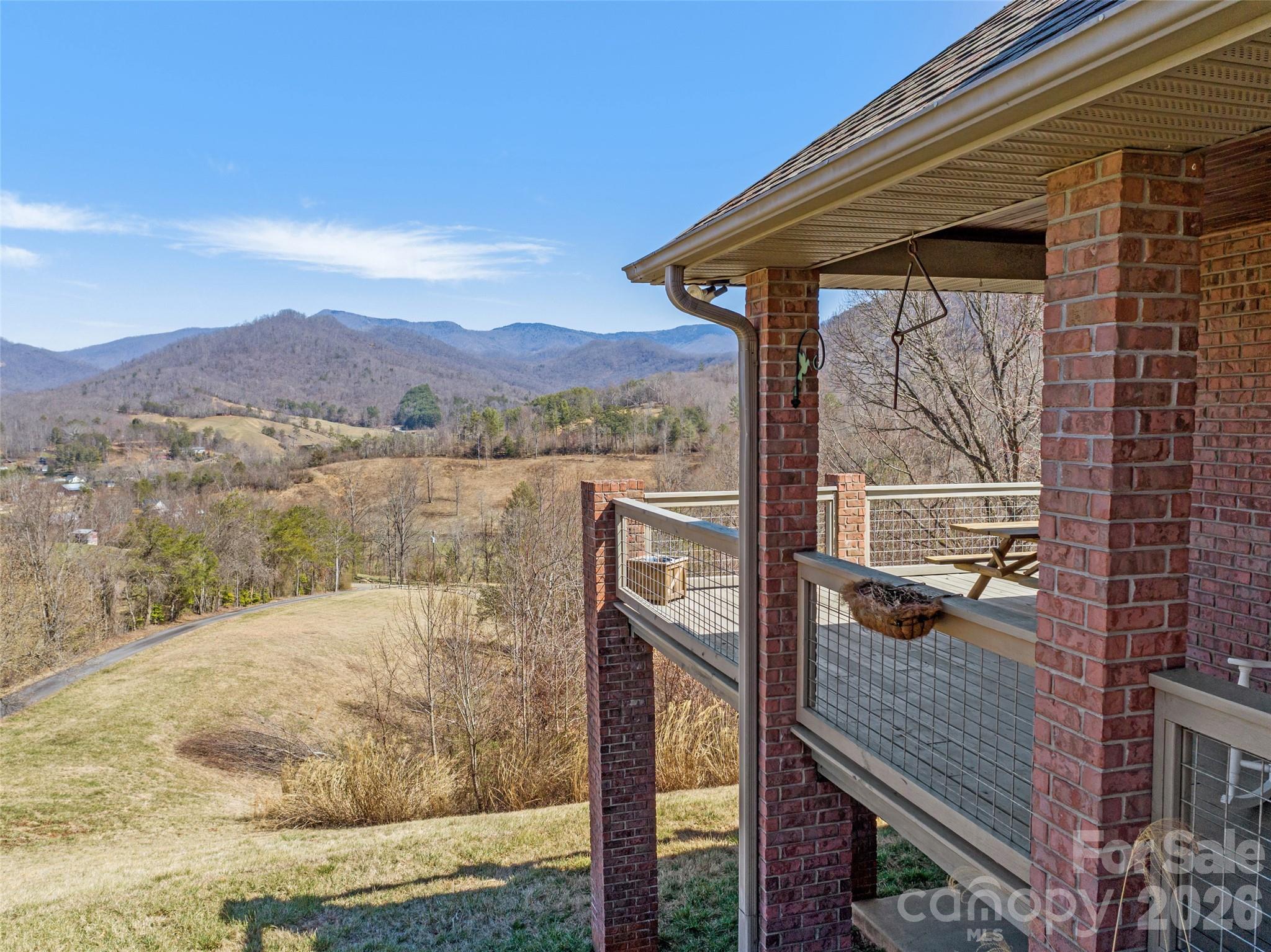 126 Hillcrest Drive Property Photo 40